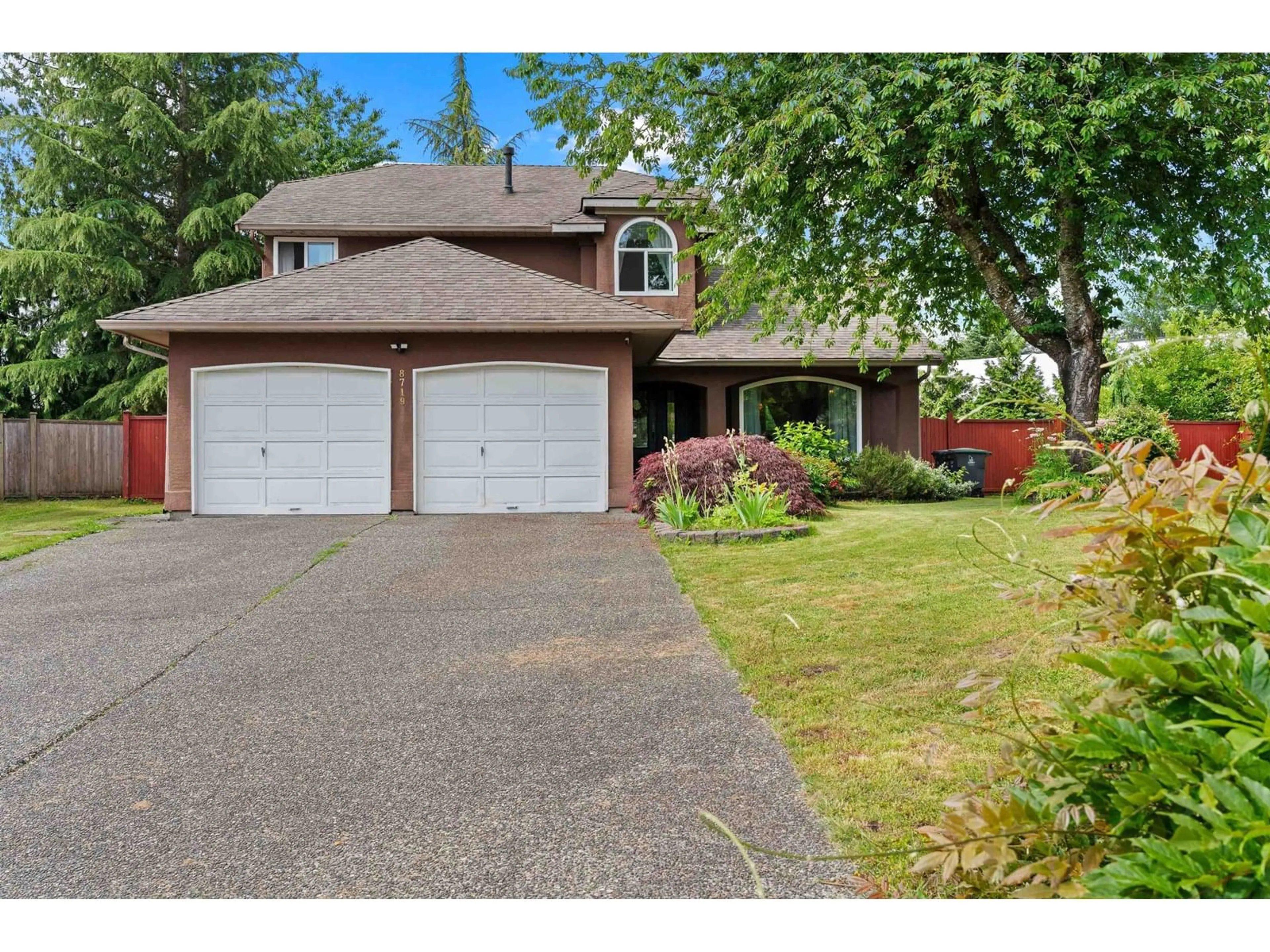 Home with vinyl exterior material, street for 8719 142A ST, Surrey British Columbia V3W4G4