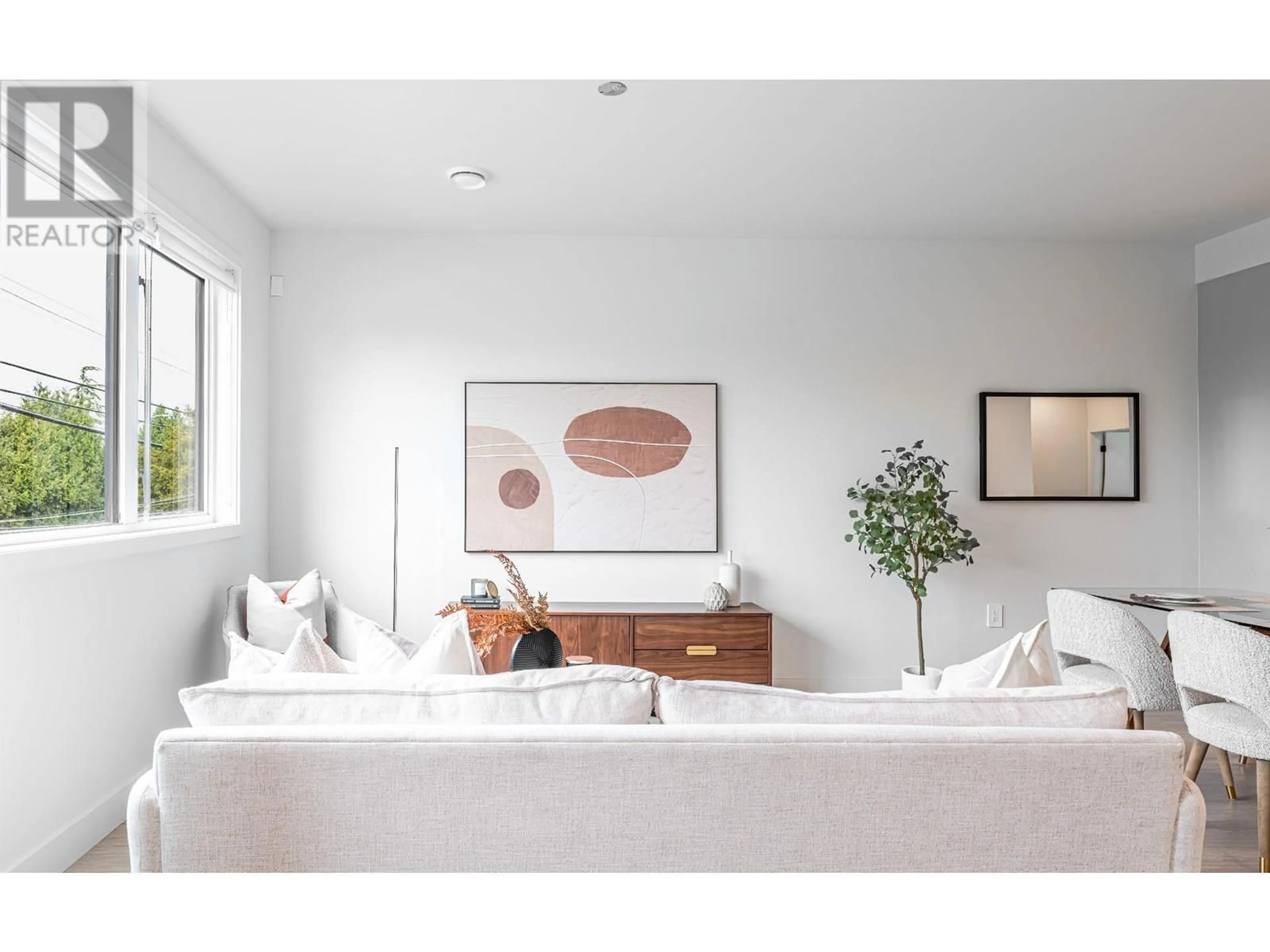 Living room with furniture, unknown for 8 - 8300 NO. 3 ROAD, Richmond British Columbia V6Y2E3