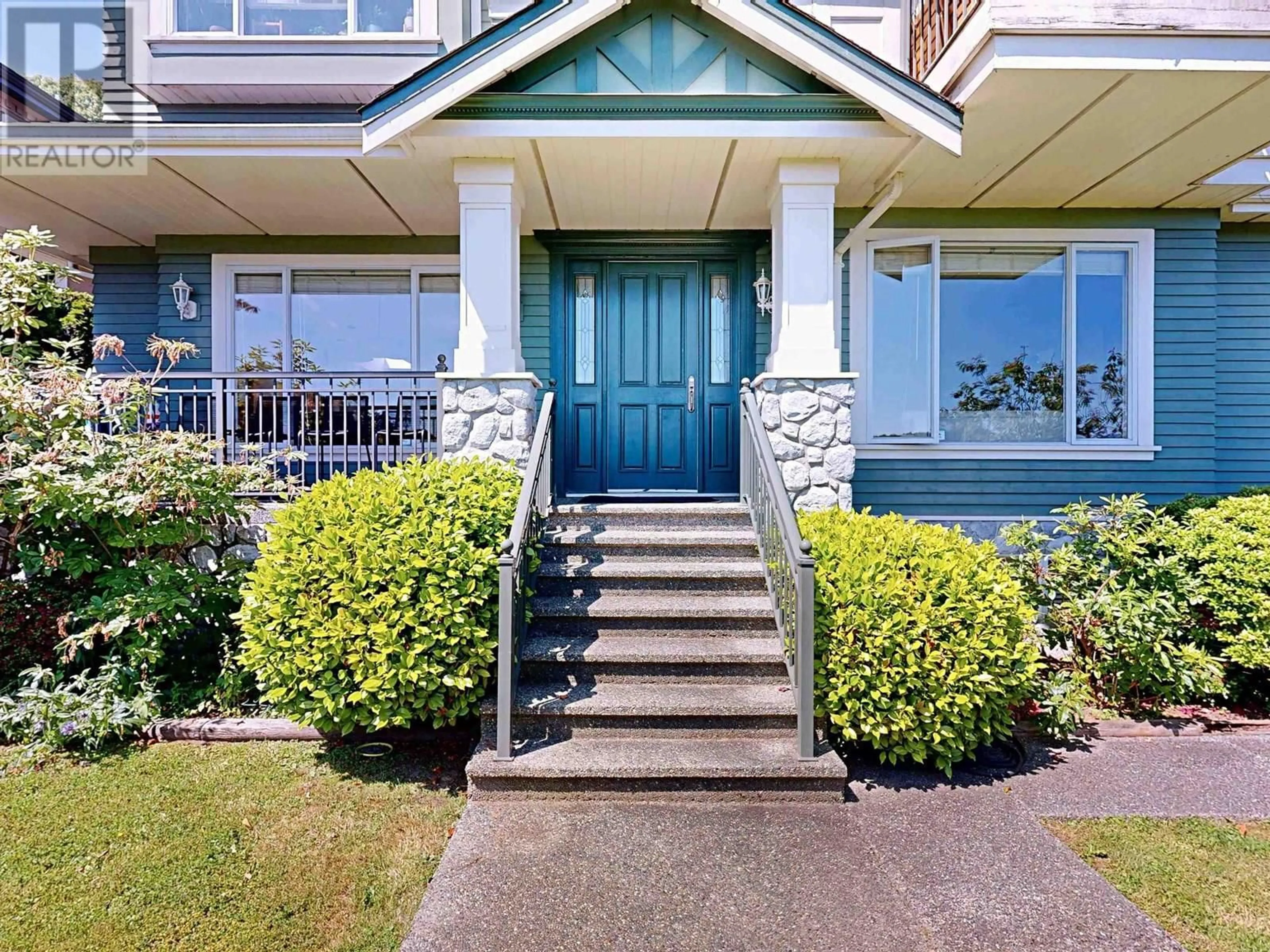 Home with vinyl exterior material, street for 3461 BLENHEIM STREET, Vancouver British Columbia V6L2X8