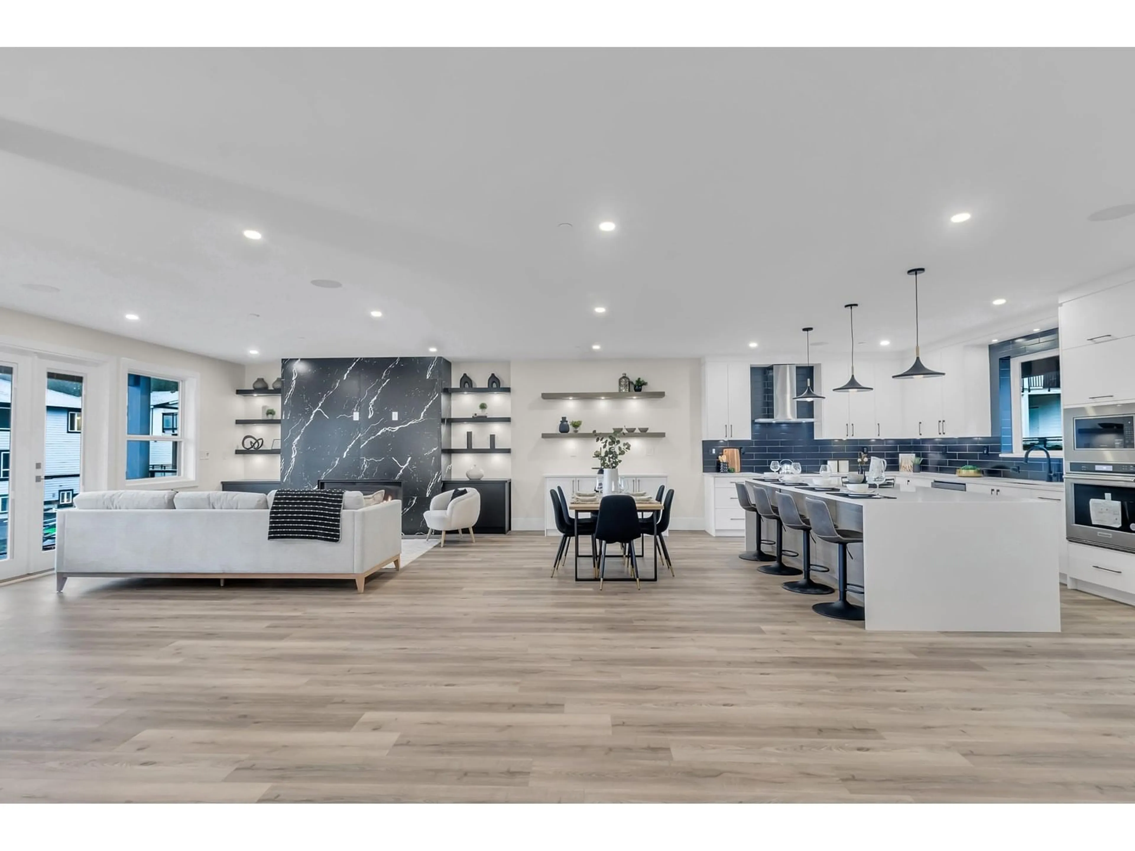 Open concept kitchen, unknown for 8468 LILY PLACE, Chilliwack British Columbia V4Z0E5