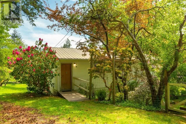 508 COLLINS ROAD, Bowen Island 3