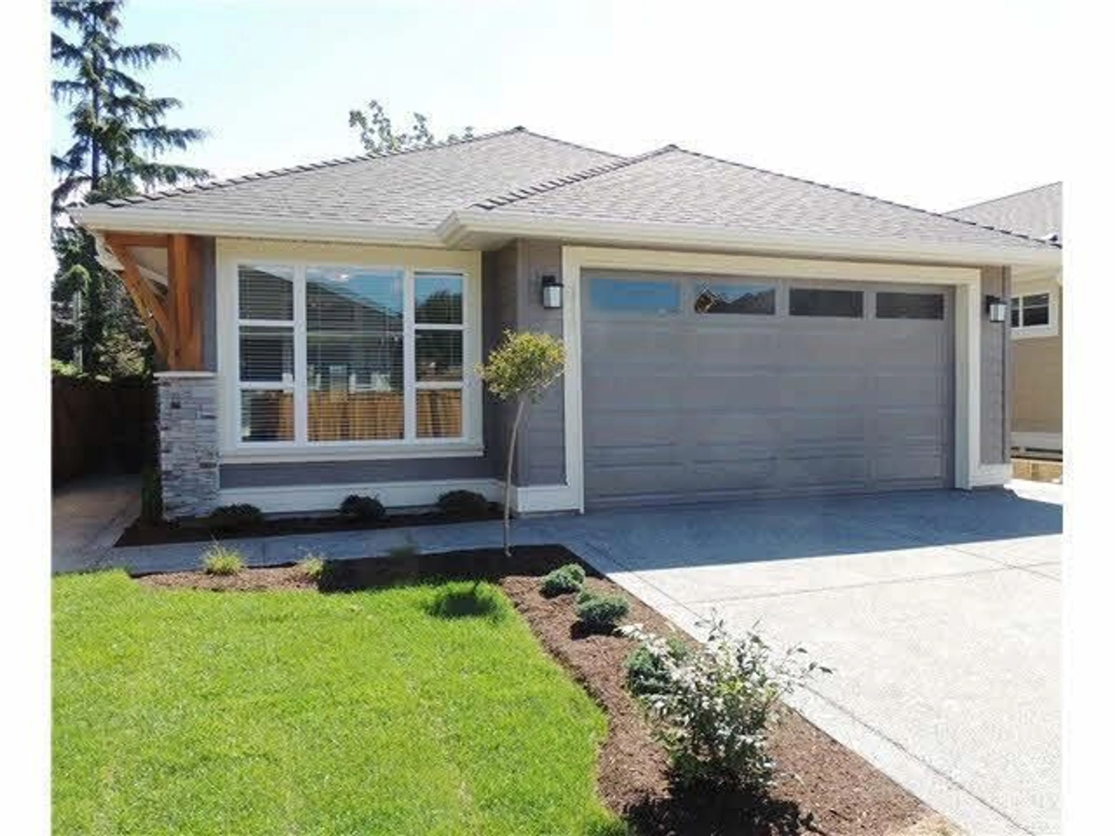 Home with vinyl exterior material, street for 115 - 6540 DOGWOOD DRIVE, Chilliwack British Columbia V2R0W7