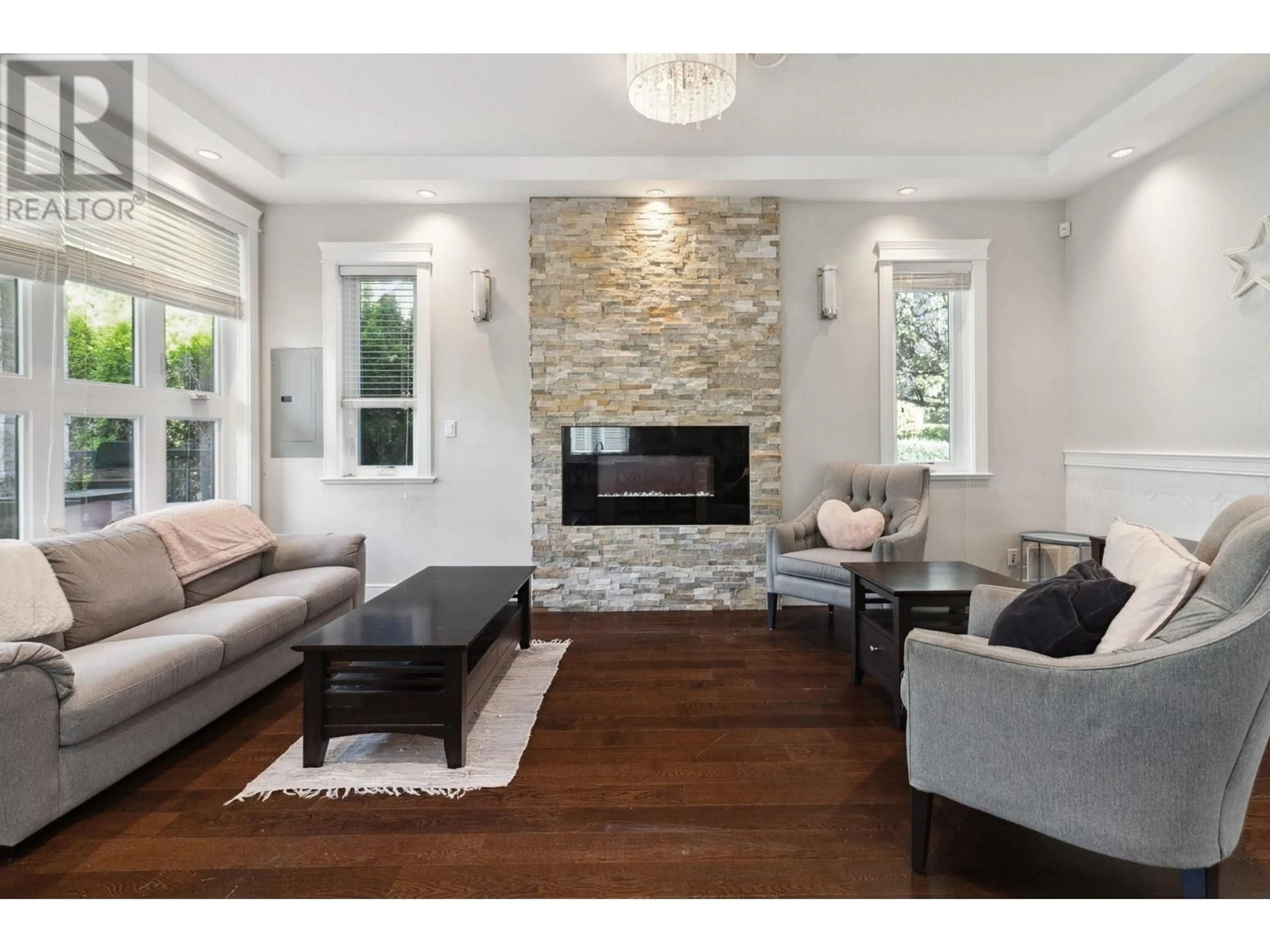 Living room with furniture, unknown for 3201 39TH AVENUE, Vancouver British Columbia V6N2Z9