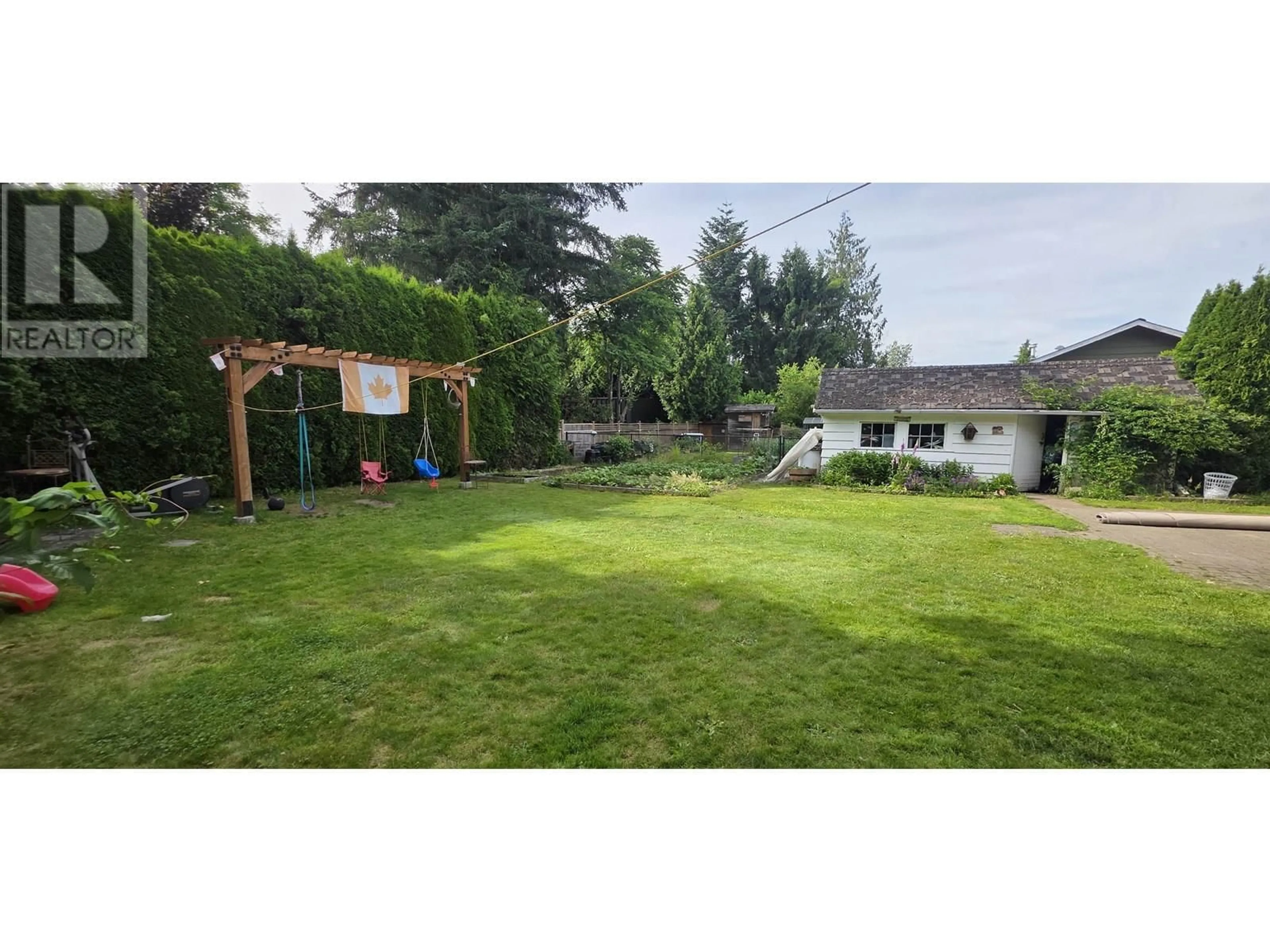 A pic from outside/outdoor area/front of a property/back of a property/a pic from drone, unknown for 12163 230 STREET, Maple Ridge British Columbia V2X6R4