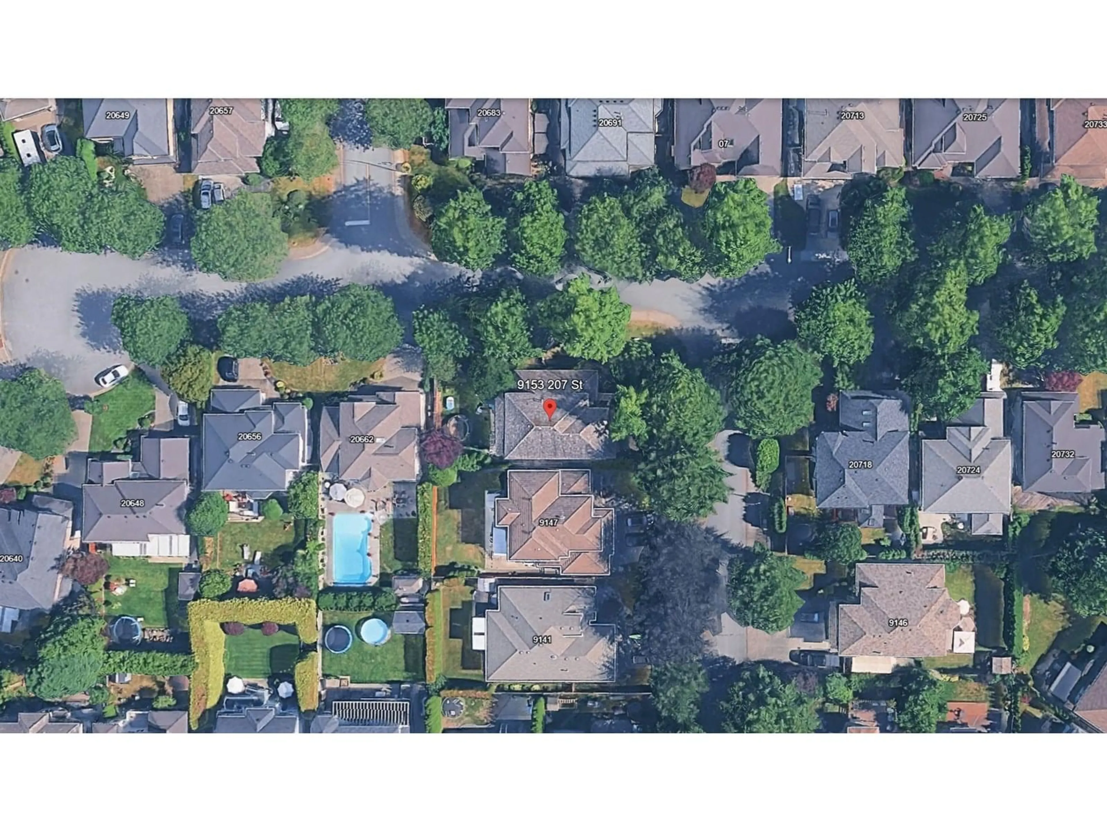 A pic from outside/outdoor area/front of a property/back of a property/a pic from drone, street for 9153 207, Langley British Columbia V1M2P4