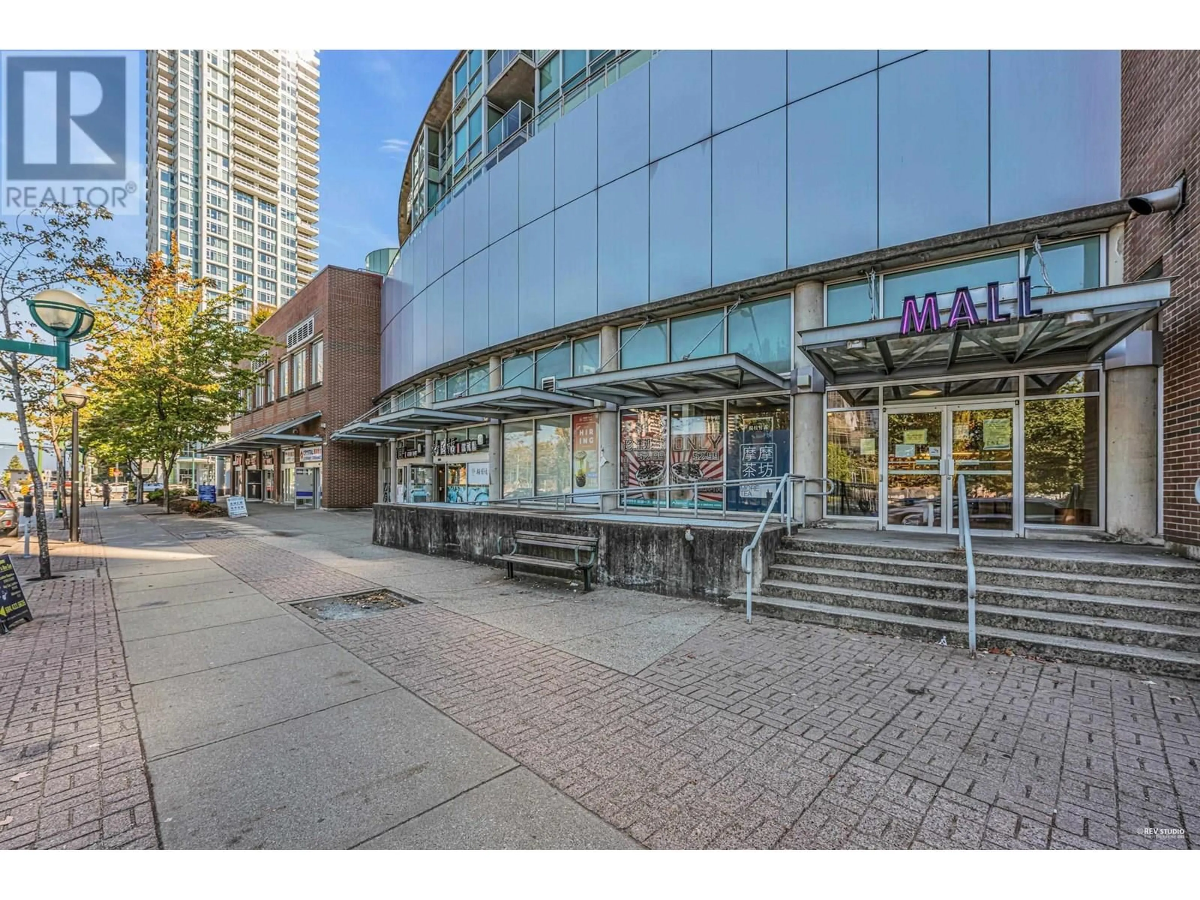 Unknown for 1801 - 6088 WILLINGDON AVENUE, Burnaby British Columbia V5H4V2