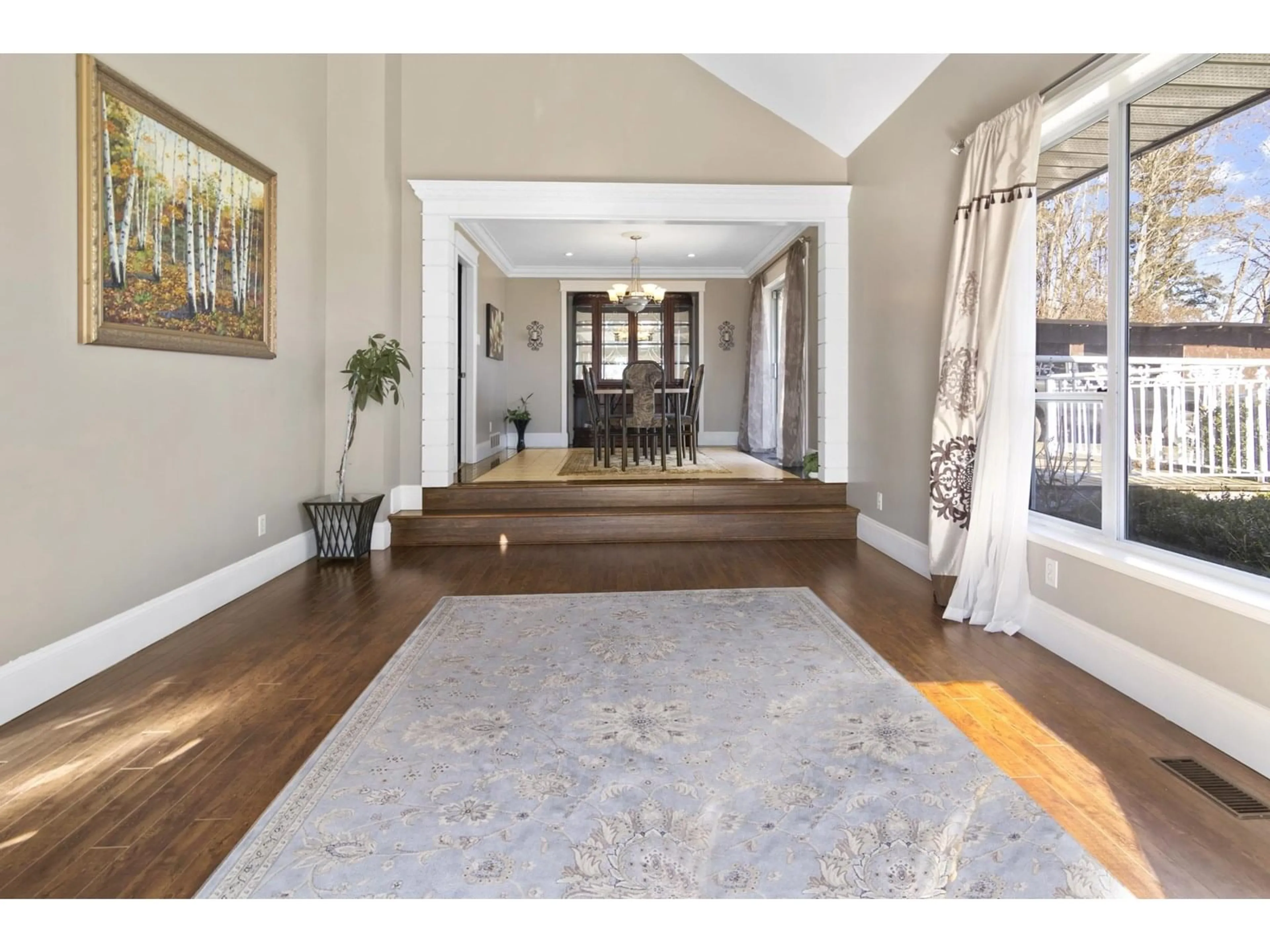 Indoor entryway for 29445 SIMPSON, Abbotsford British Columbia V4X1H9