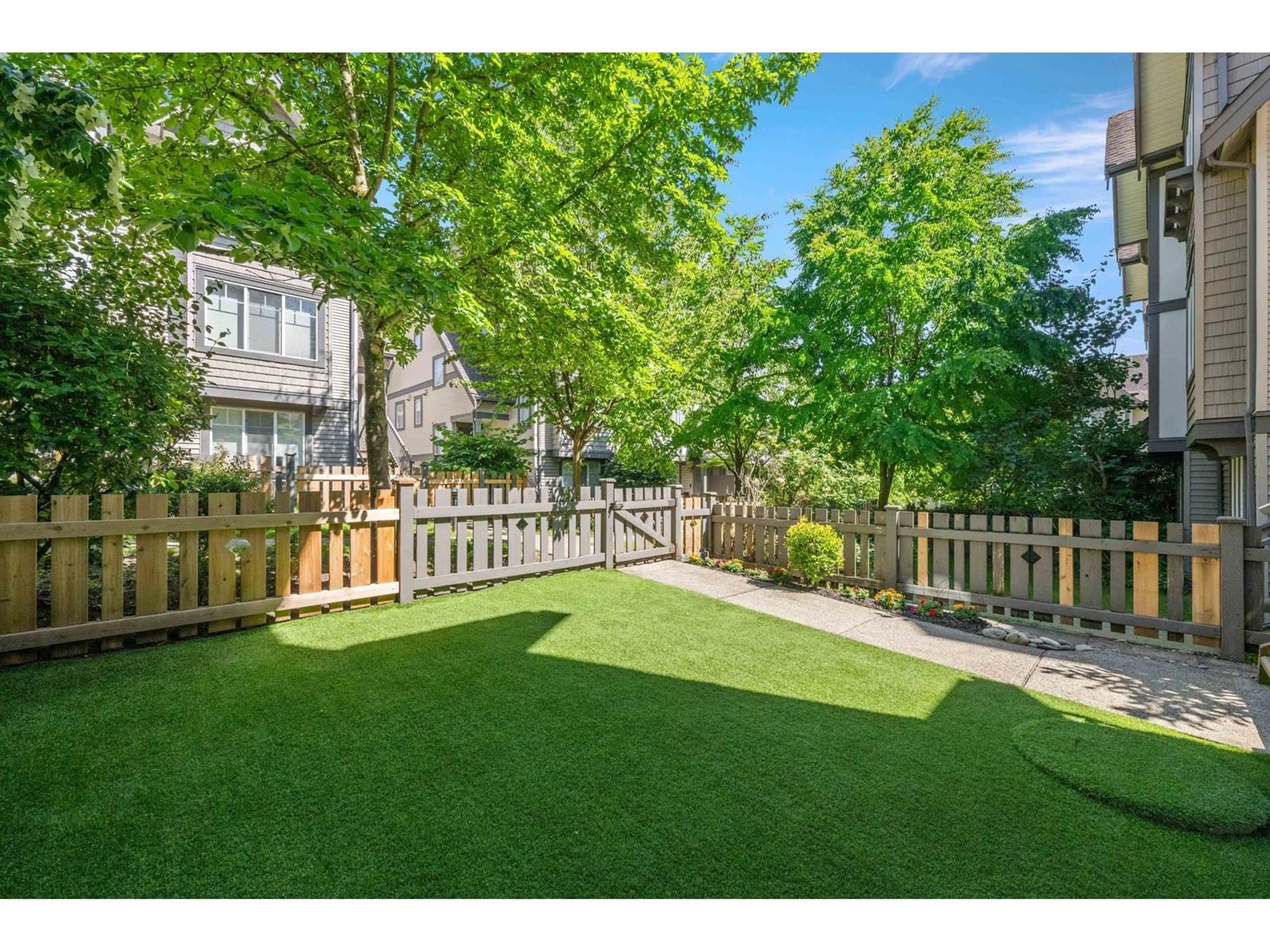 A pic from outside/outdoor area/front of a property/back of a property/a pic from drone, street for 64 - 20038 70, Langley British Columbia V2Y0B4