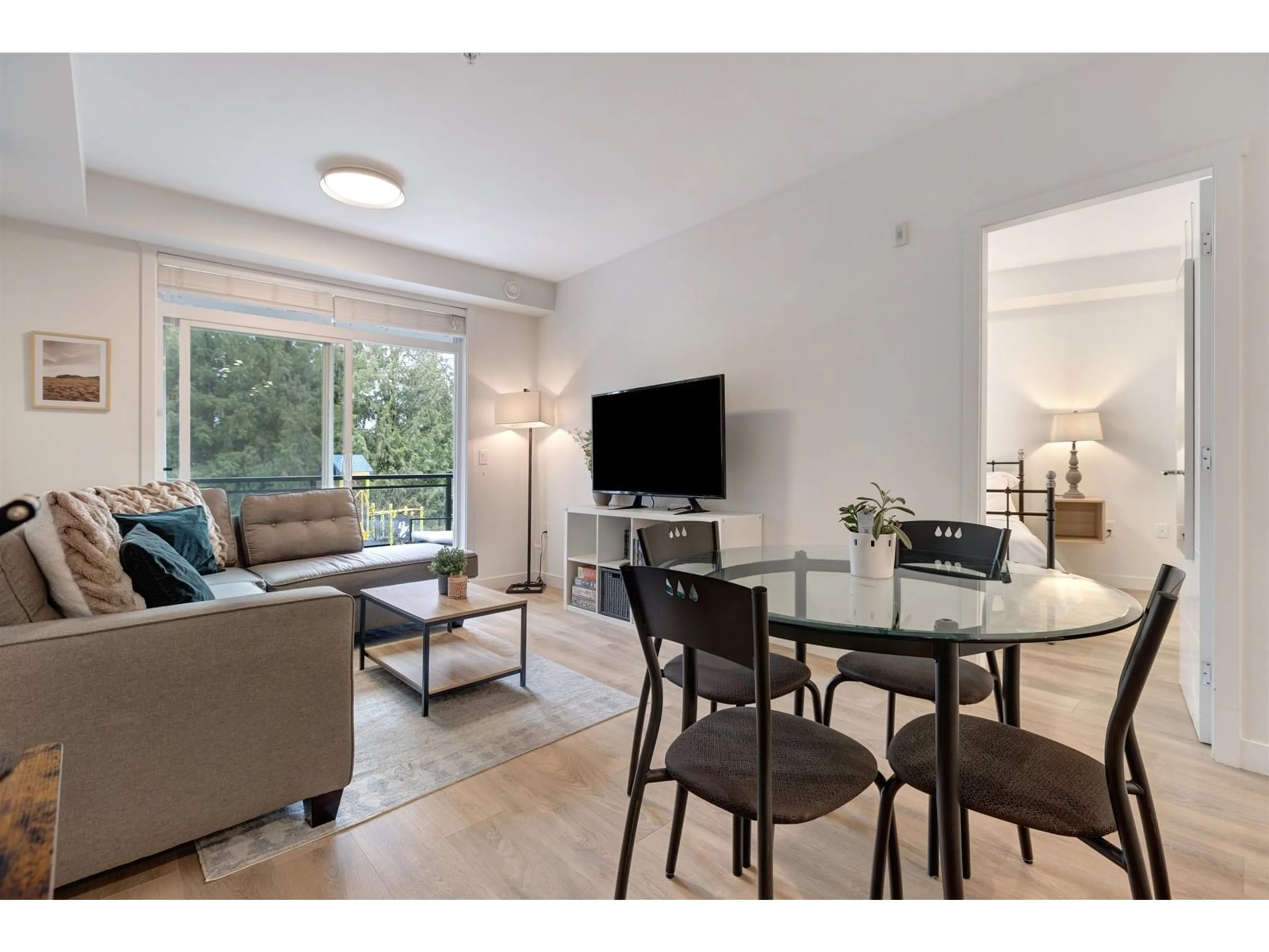 Living room with furniture, unknown for 215 - 5415 BRYDON, Langley British Columbia V3A0N4