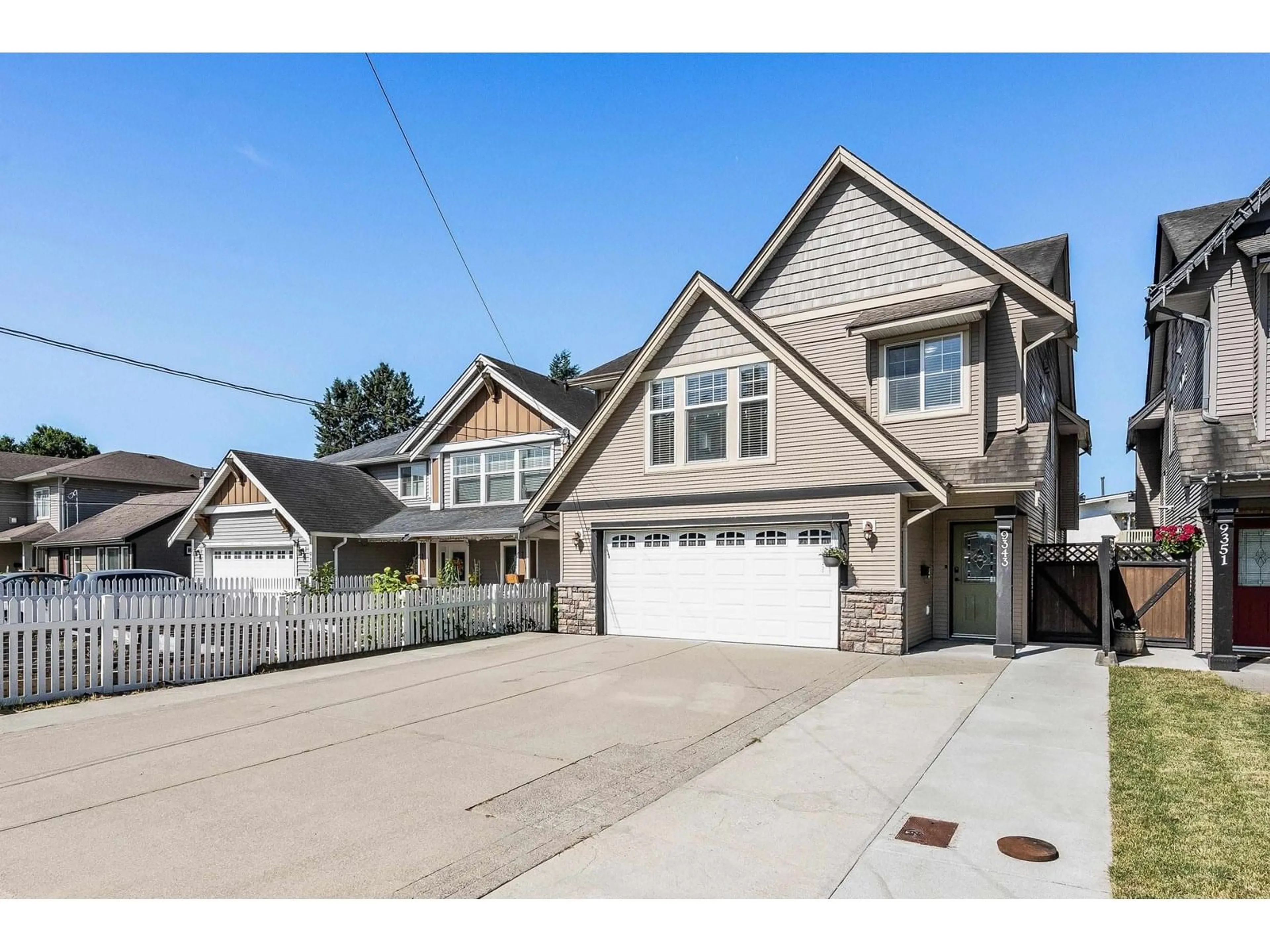Unknown for St - 9343 COOTE STREET, Chilliwack British Columbia V2P6B6
