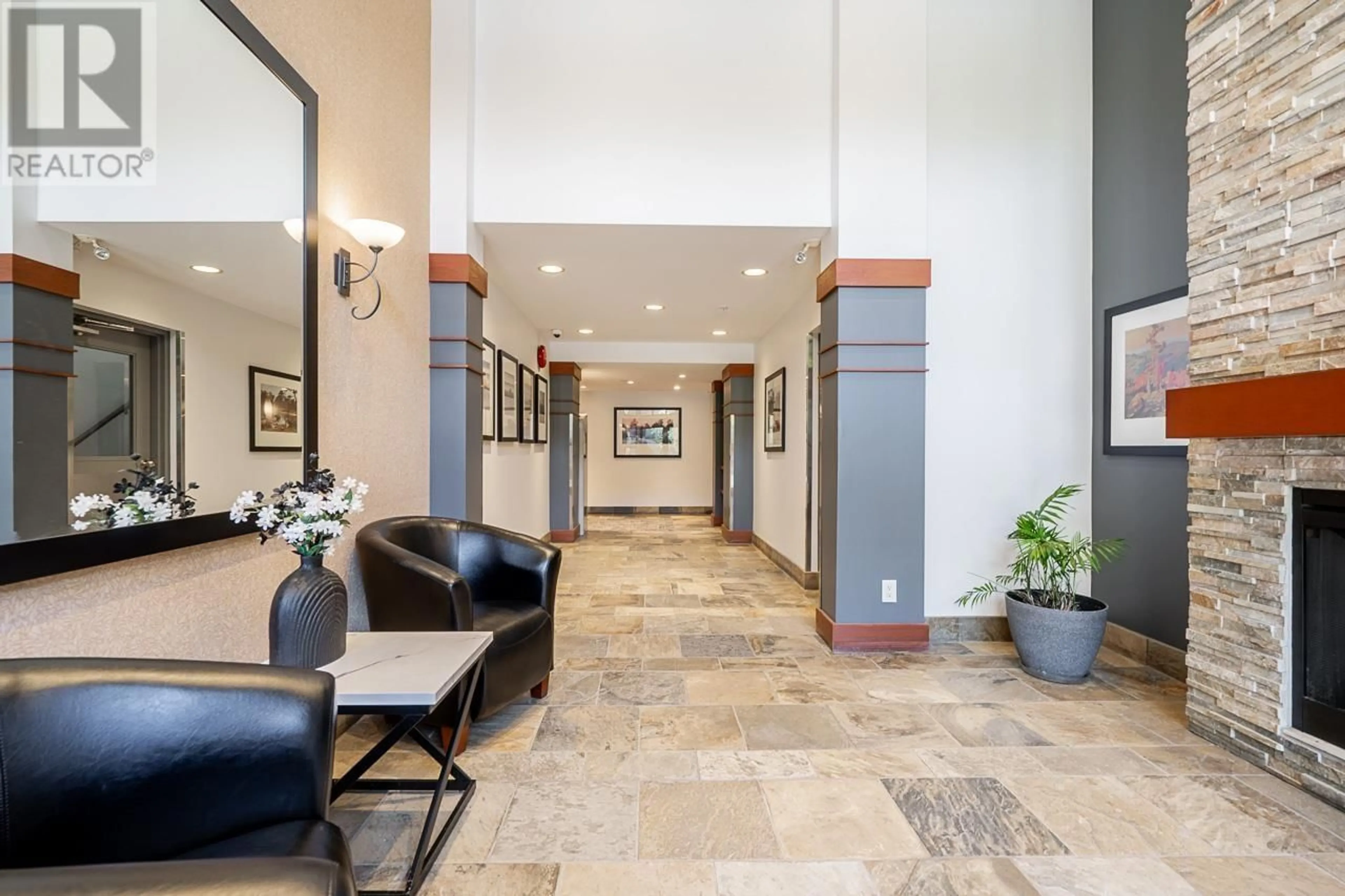 Lobby for 308 - 2969 WHISPER WAY, Coquitlam British Columbia V3E3S8