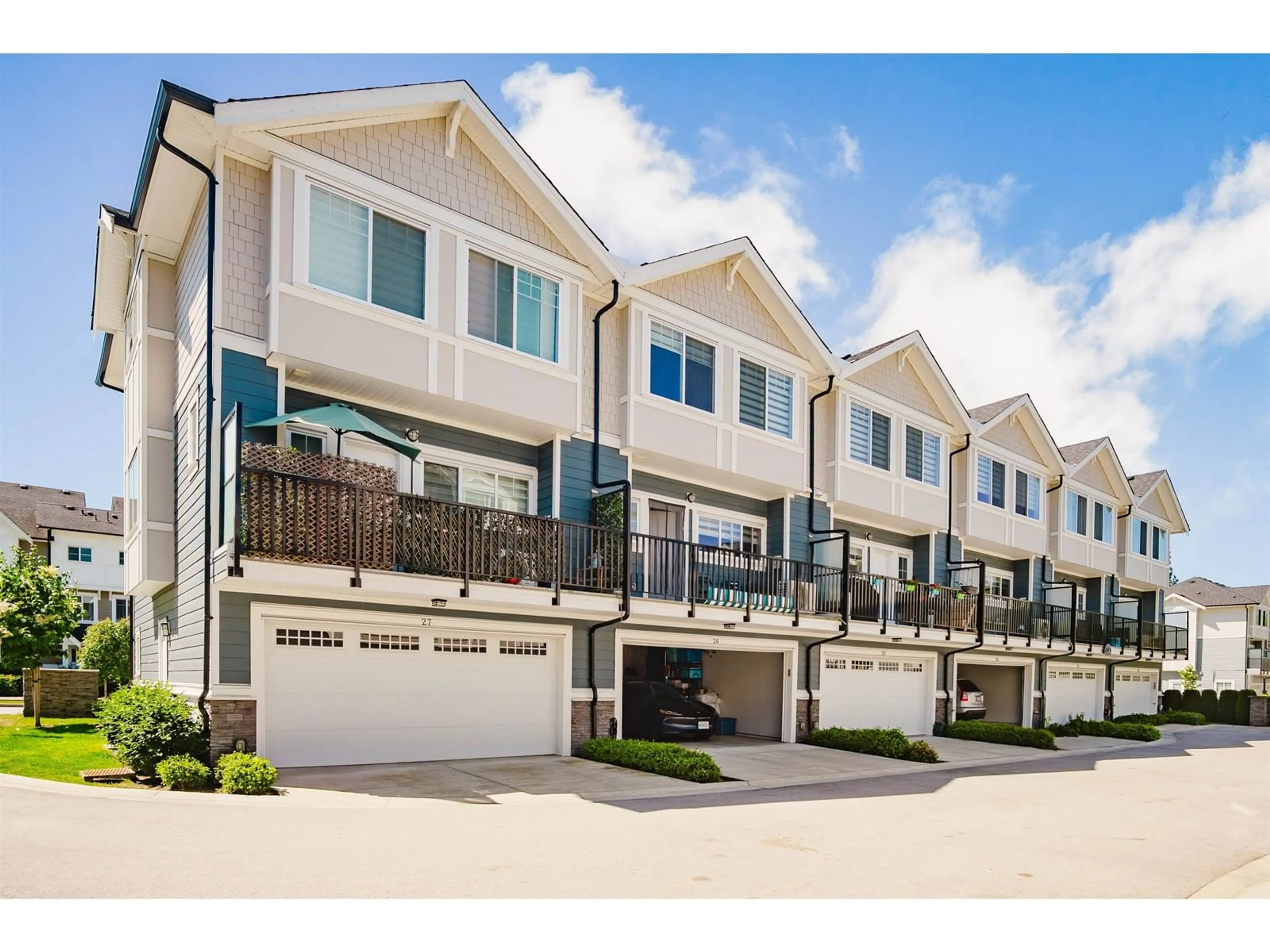 Home with vinyl exterior material, street for 26 - 19483 74, Surrey British Columbia V4N6V7