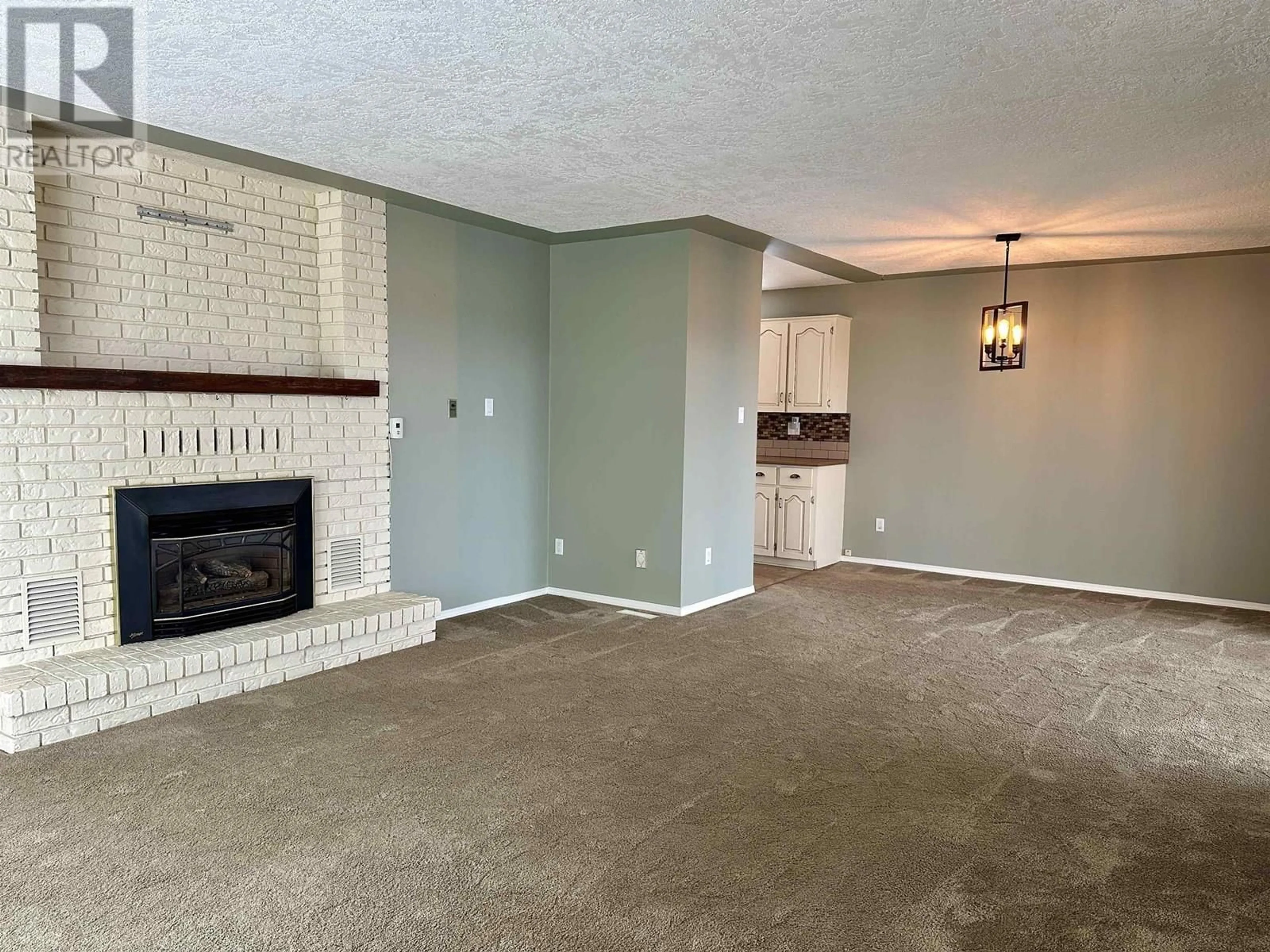 A pic of a room for 3777 HILLCREST ROAD, Prince George British Columbia V2N5R1