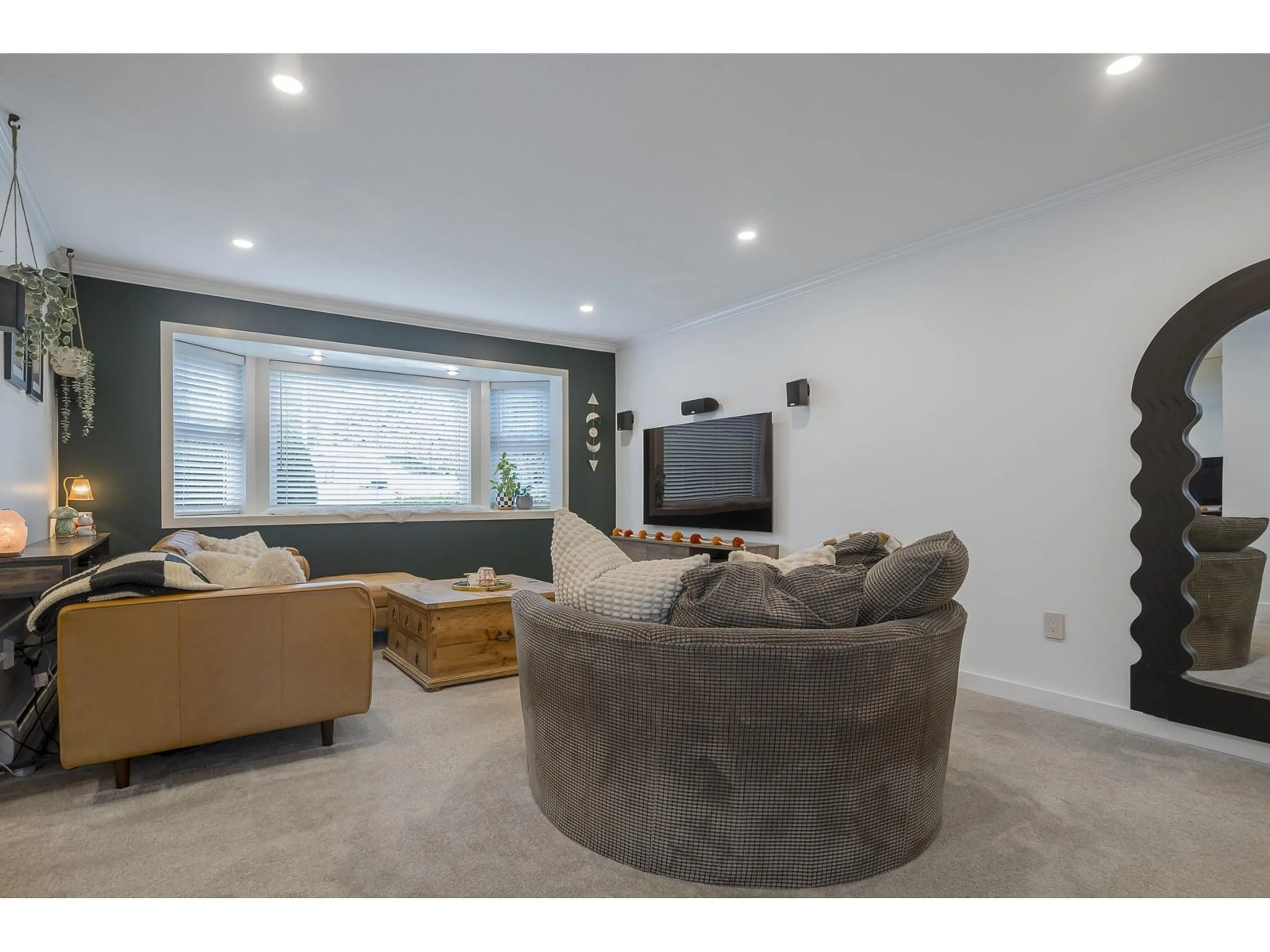 Living room with furniture, unknown for 5 - 20738 DOUGLAS, Langley British Columbia V3A4B9