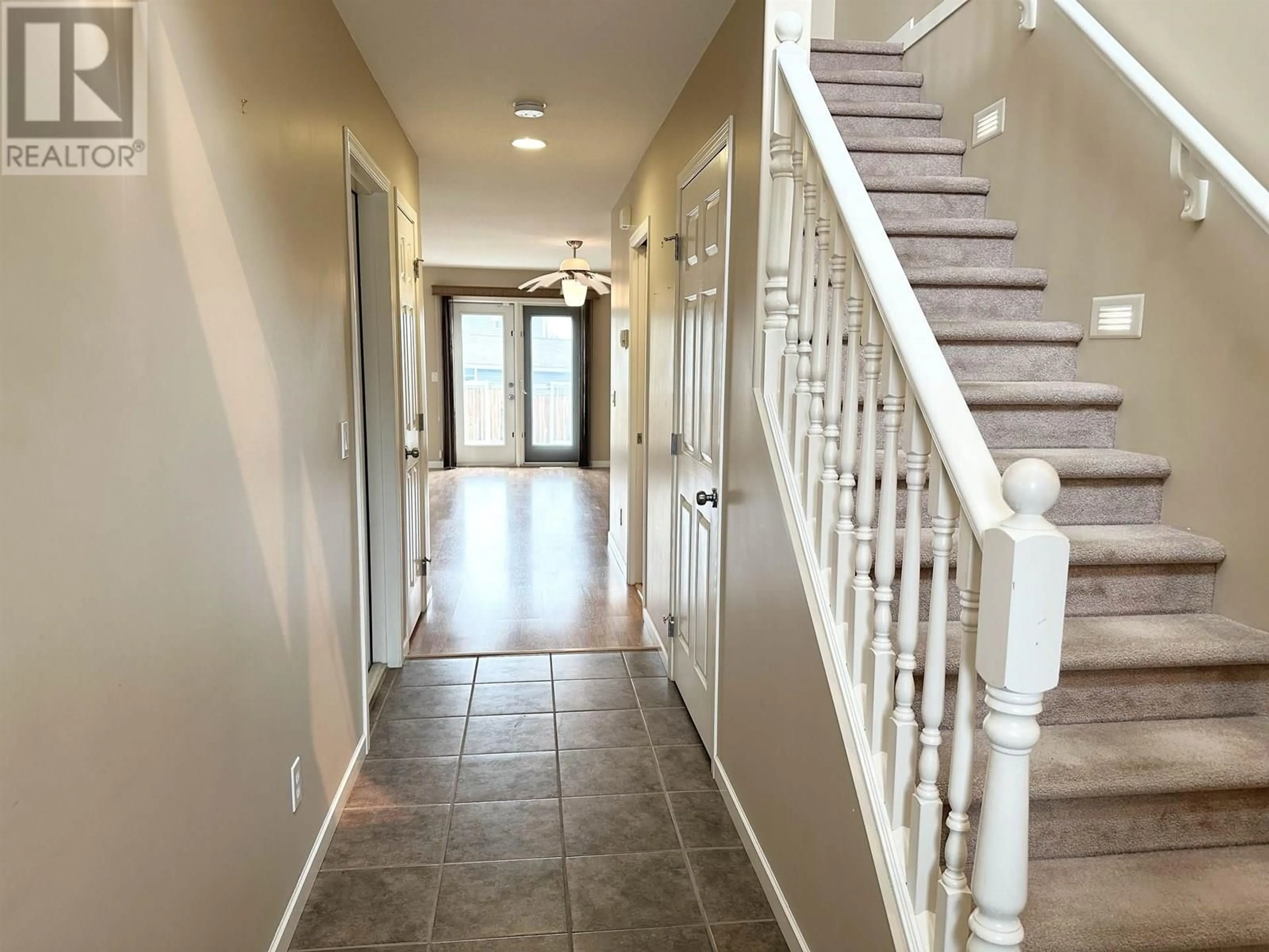 Indoor entryway for 8814 114 AVENUE, Fort St. John British Columbia V1J0C3