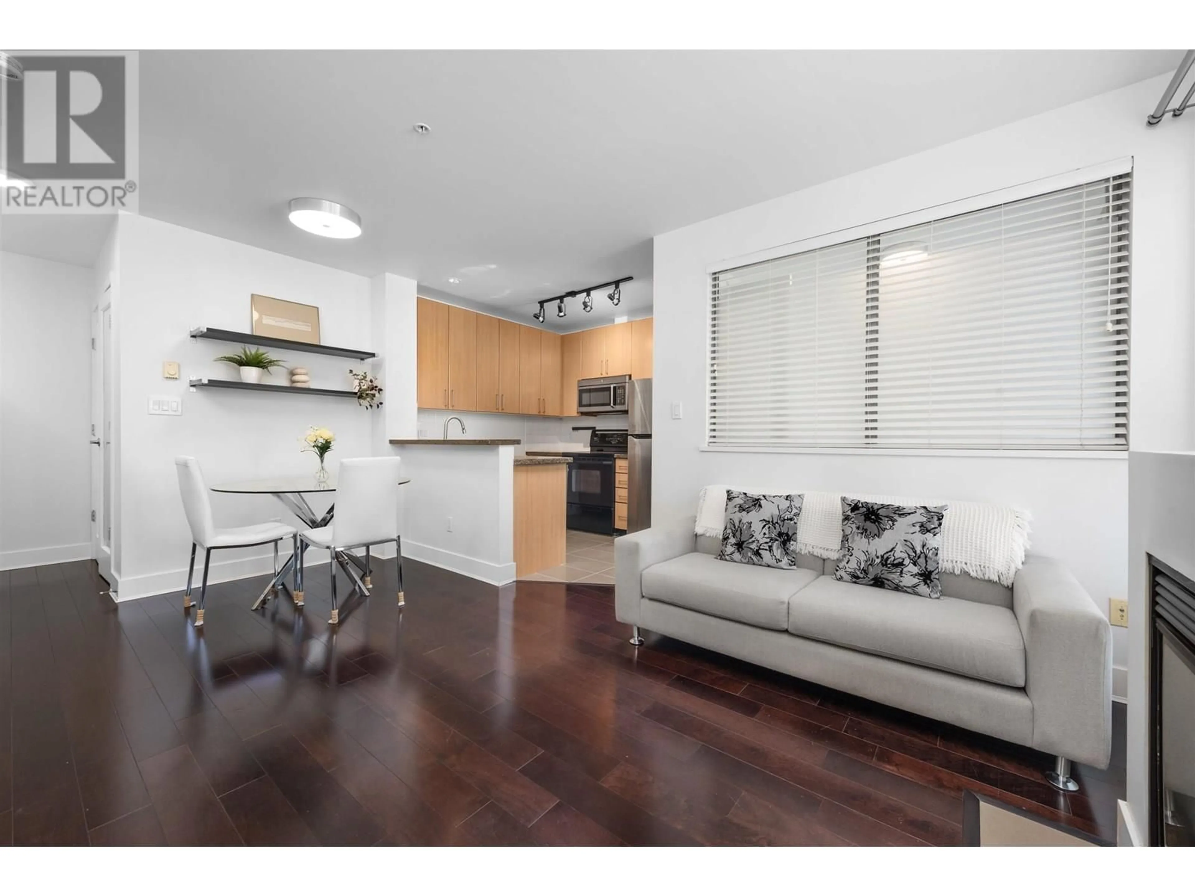 Unknown for 204 - 2680 ARBUTUS STREET, Vancouver British Columbia V6J5L8