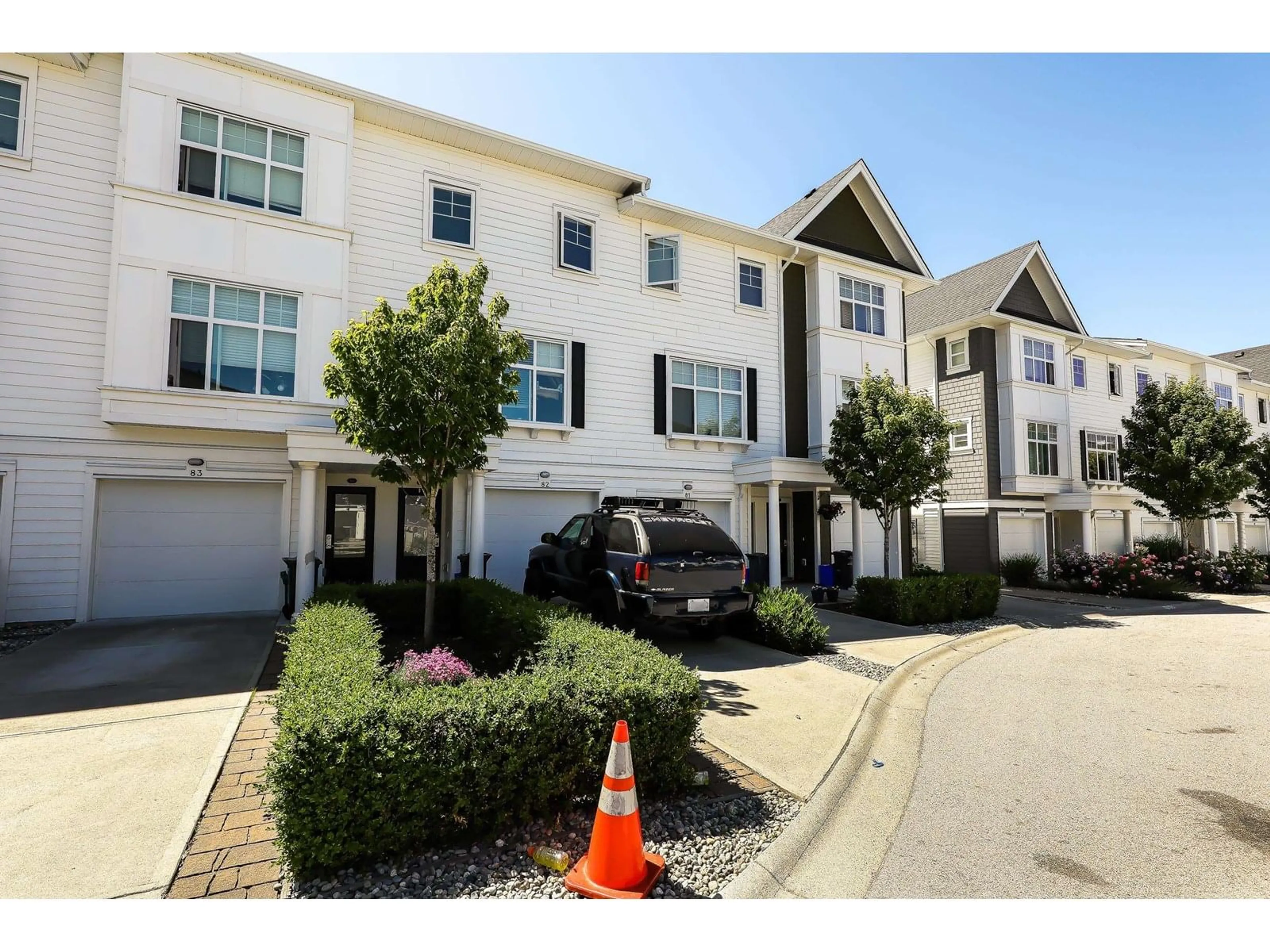 A pic from outside/outdoor area/front of a property/back of a property/a pic from drone, street for 82 - 27735 ROUNDHOUSE, Abbotsford British Columbia V4X0B9