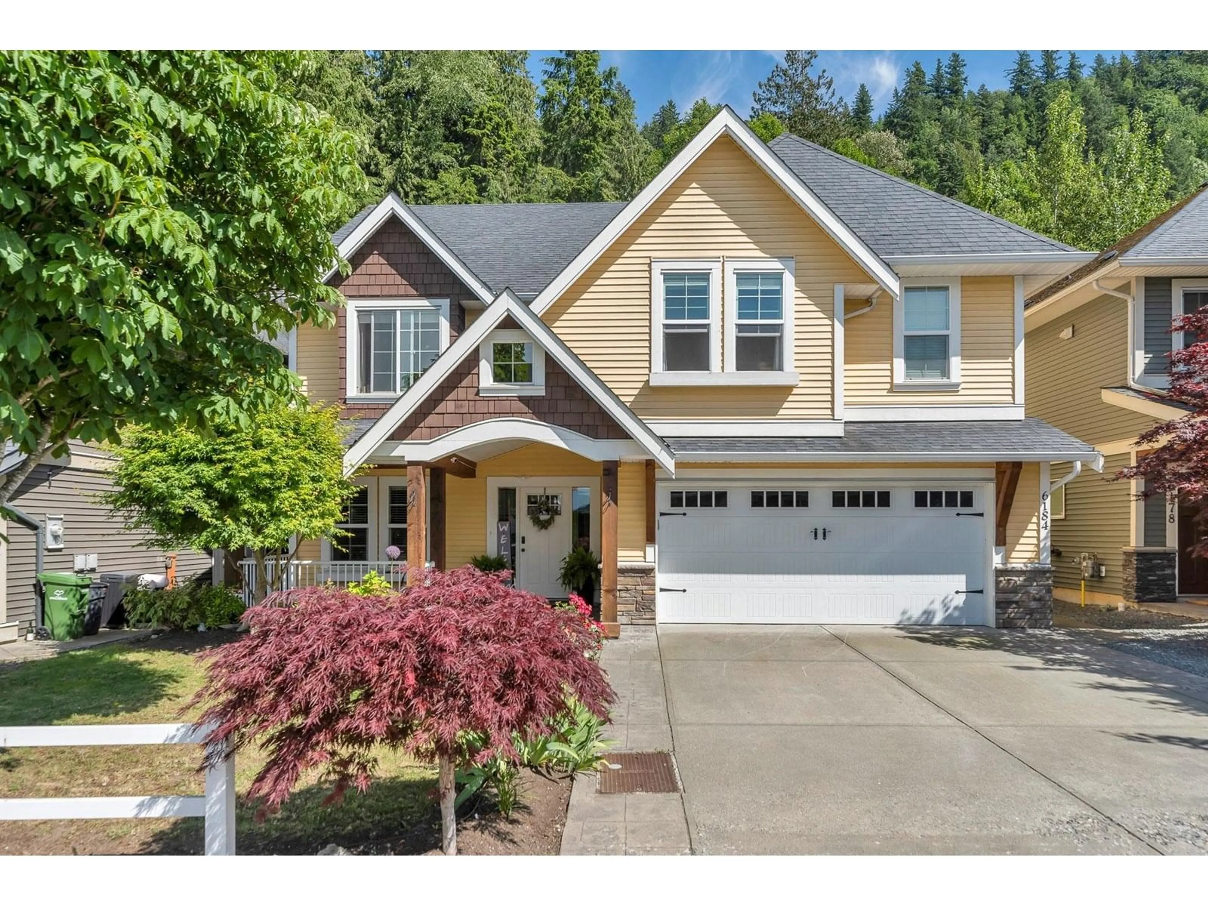 Home with vinyl exterior material, street for 6184 REXFORD DRIVE, Chilliwack British Columbia V2R0L3