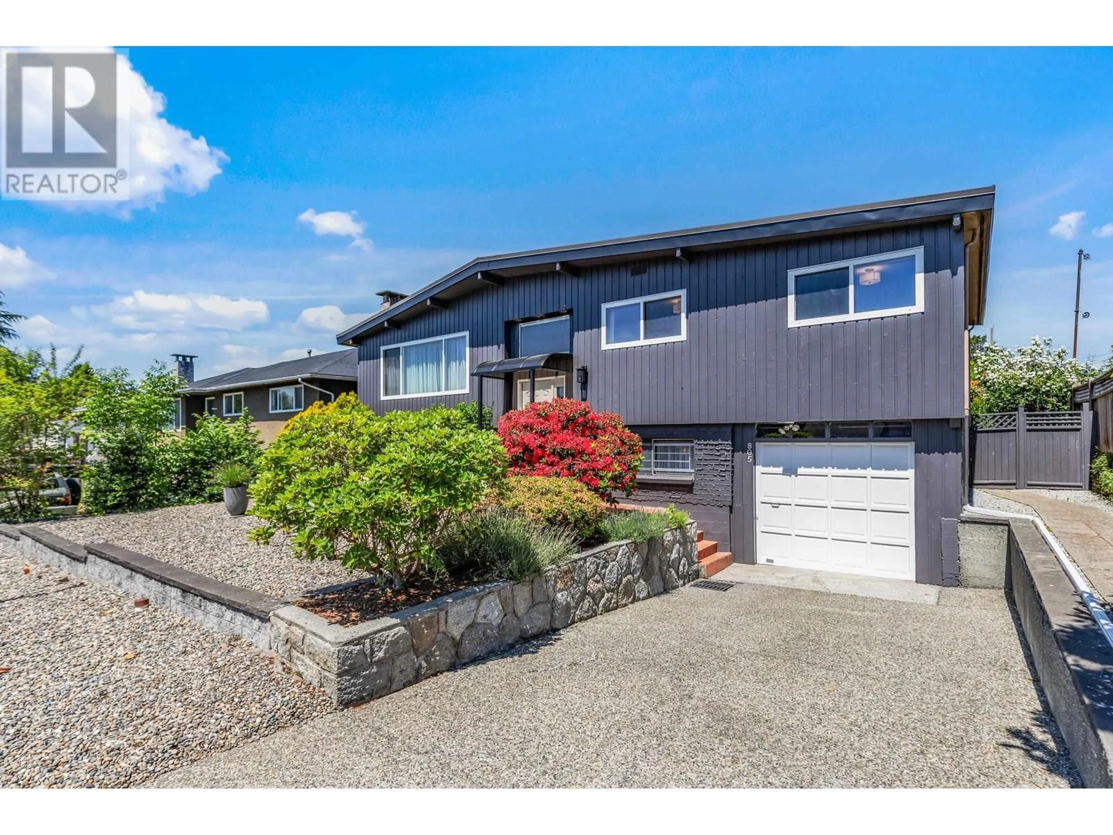 Home with vinyl exterior material, street for 805 EVERETT CRESCENT, Burnaby British Columbia V5A2N3