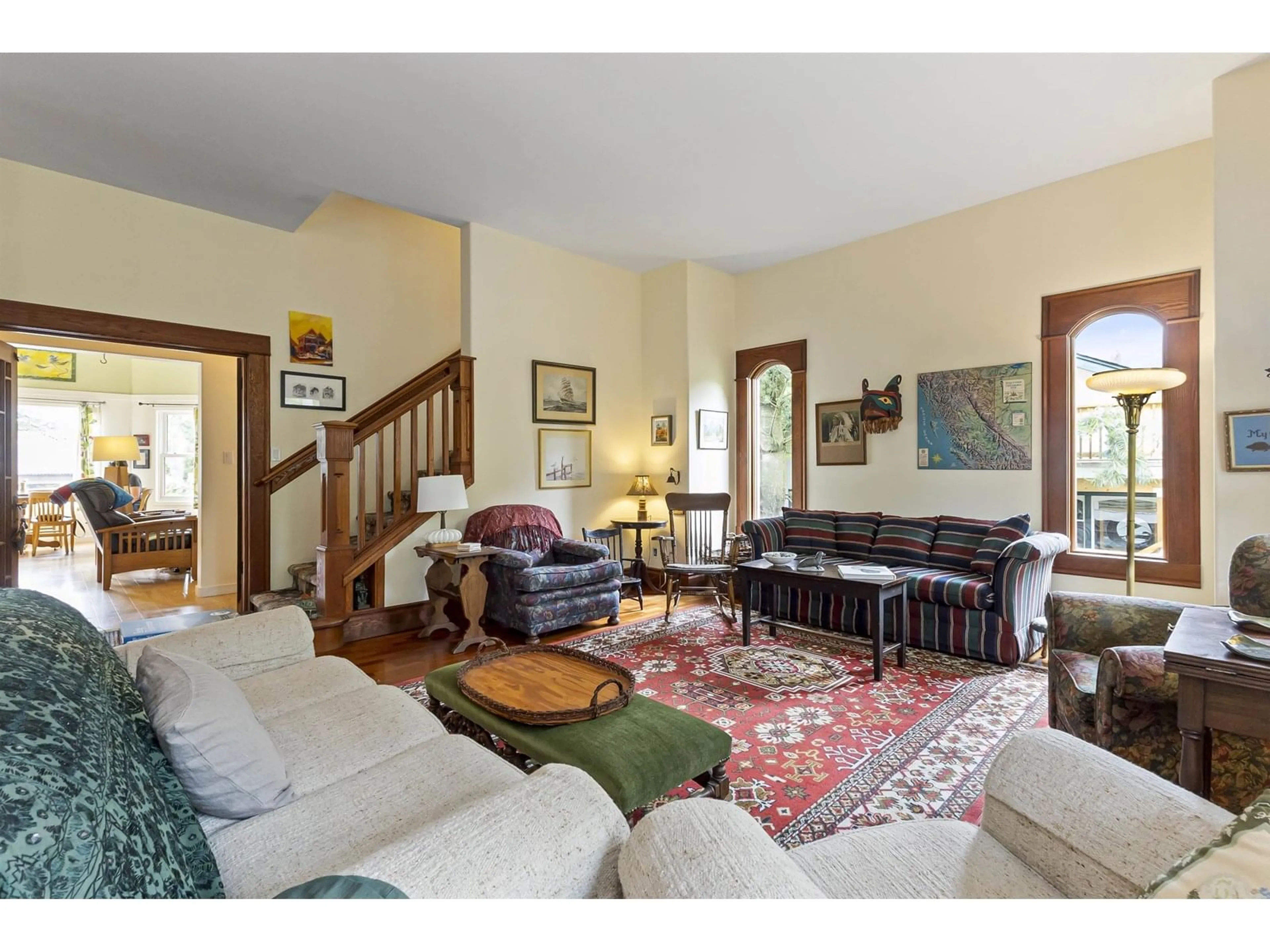 Living room with furniture, unknown for 690 FRASER AVENUE, Hope British Columbia V0X1L0