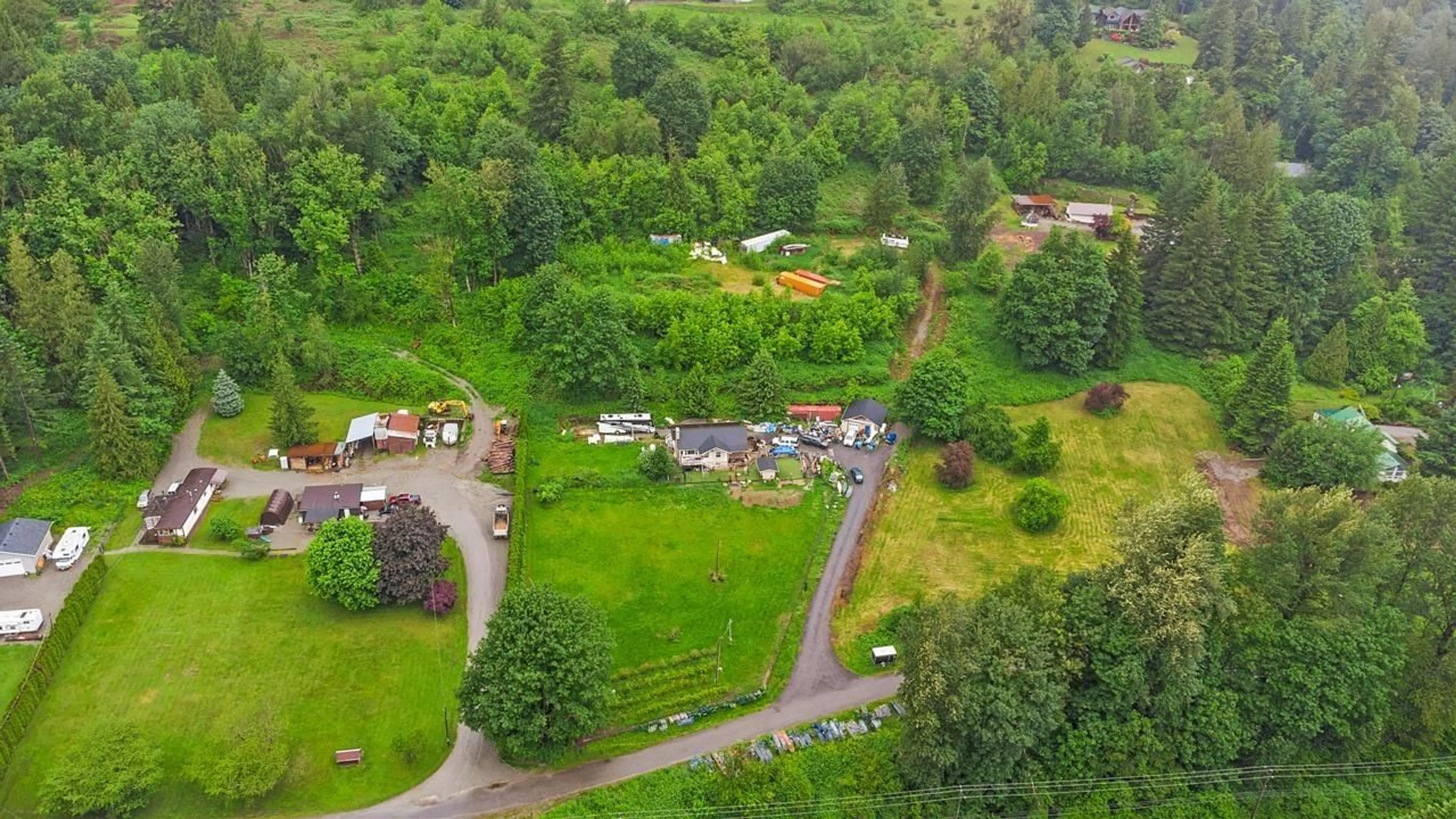 A pic from outside/outdoor area/front of a property/back of a property/a pic from drone, forest/trees view for 42095 HUSBAND, Mission British Columbia V0M1G0