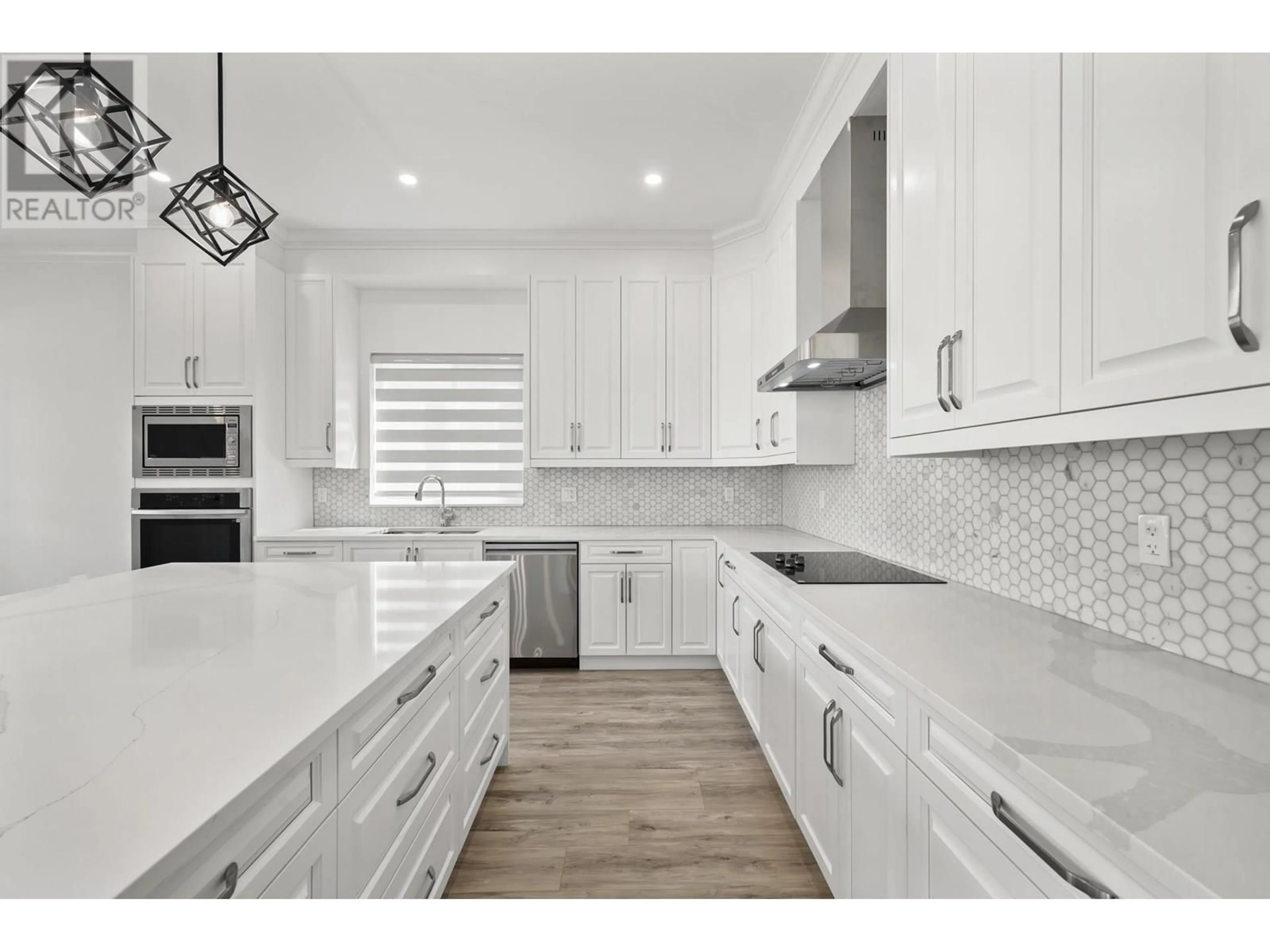 Open concept kitchen, ceramic/tile floor for 11868 BLAKELY ROAD, Pitt Meadows British Columbia V3Y1H3