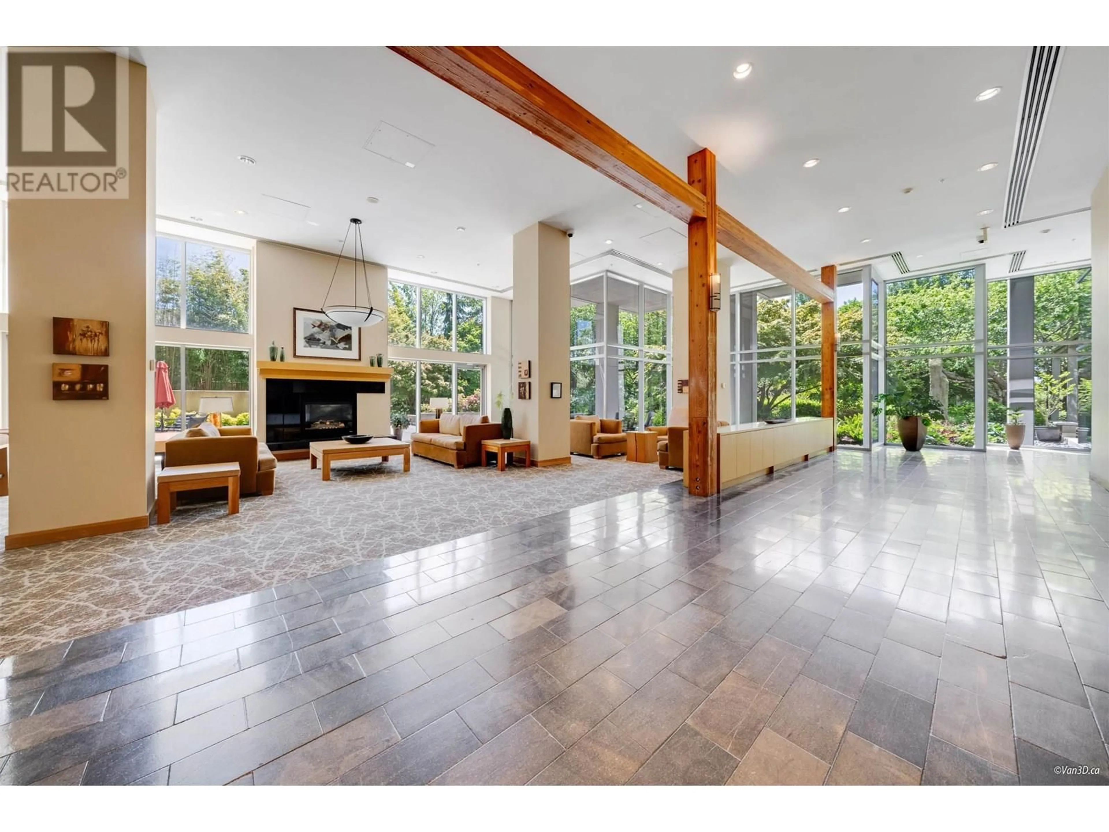 Indoor foyer for 807 - 2688 WEST MALL, Vancouver British Columbia V6T2J8