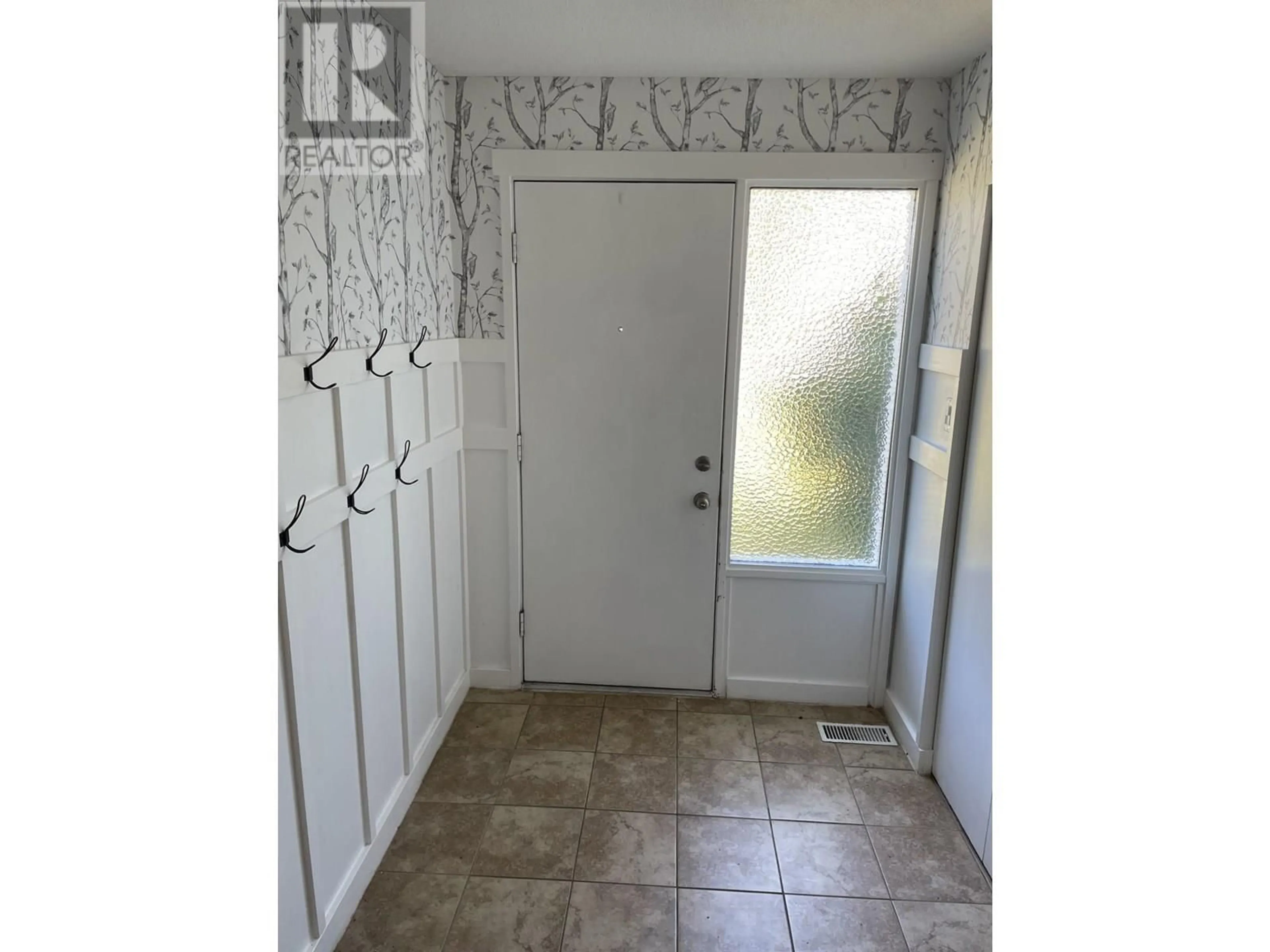 Unknown for 2 - 4809 HALLIWELL AVENUE, Terrace British Columbia V8G2J5