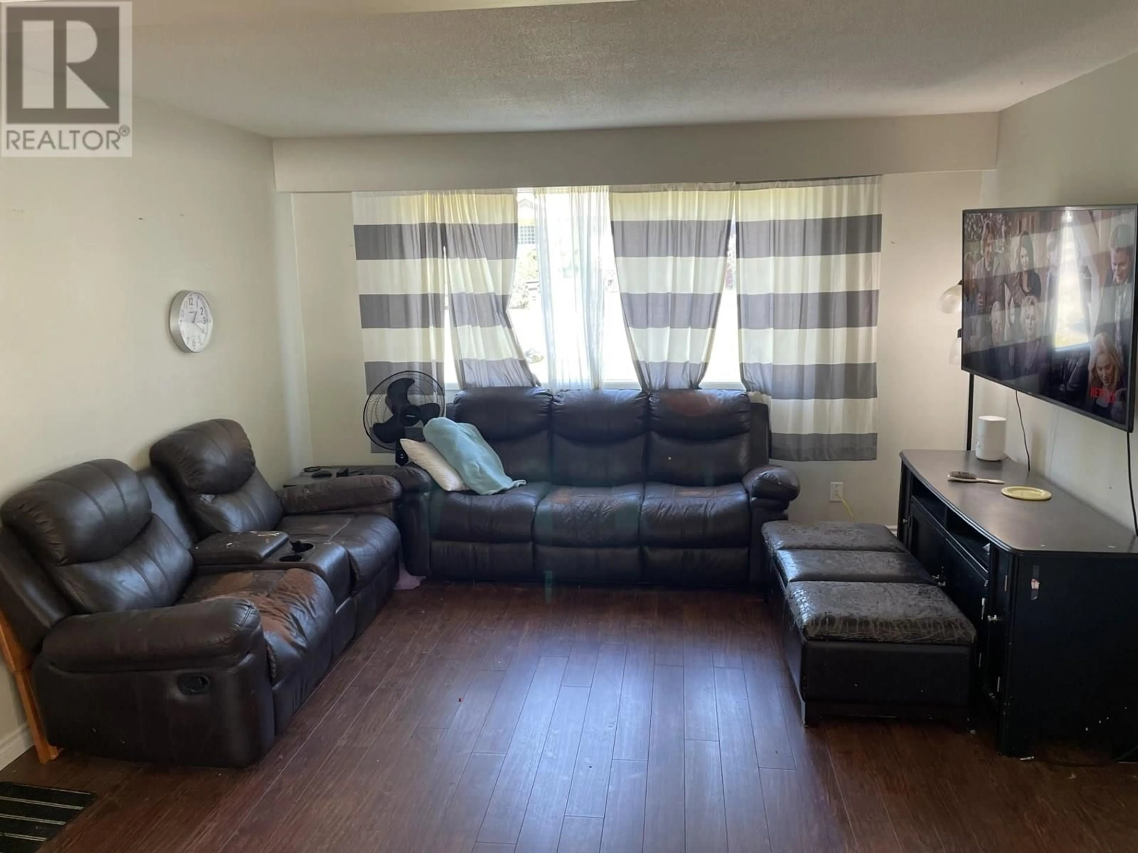 Living room with furniture, unknown for 2 - 4809 HALLIWELL AVENUE, Terrace British Columbia V8G2J5