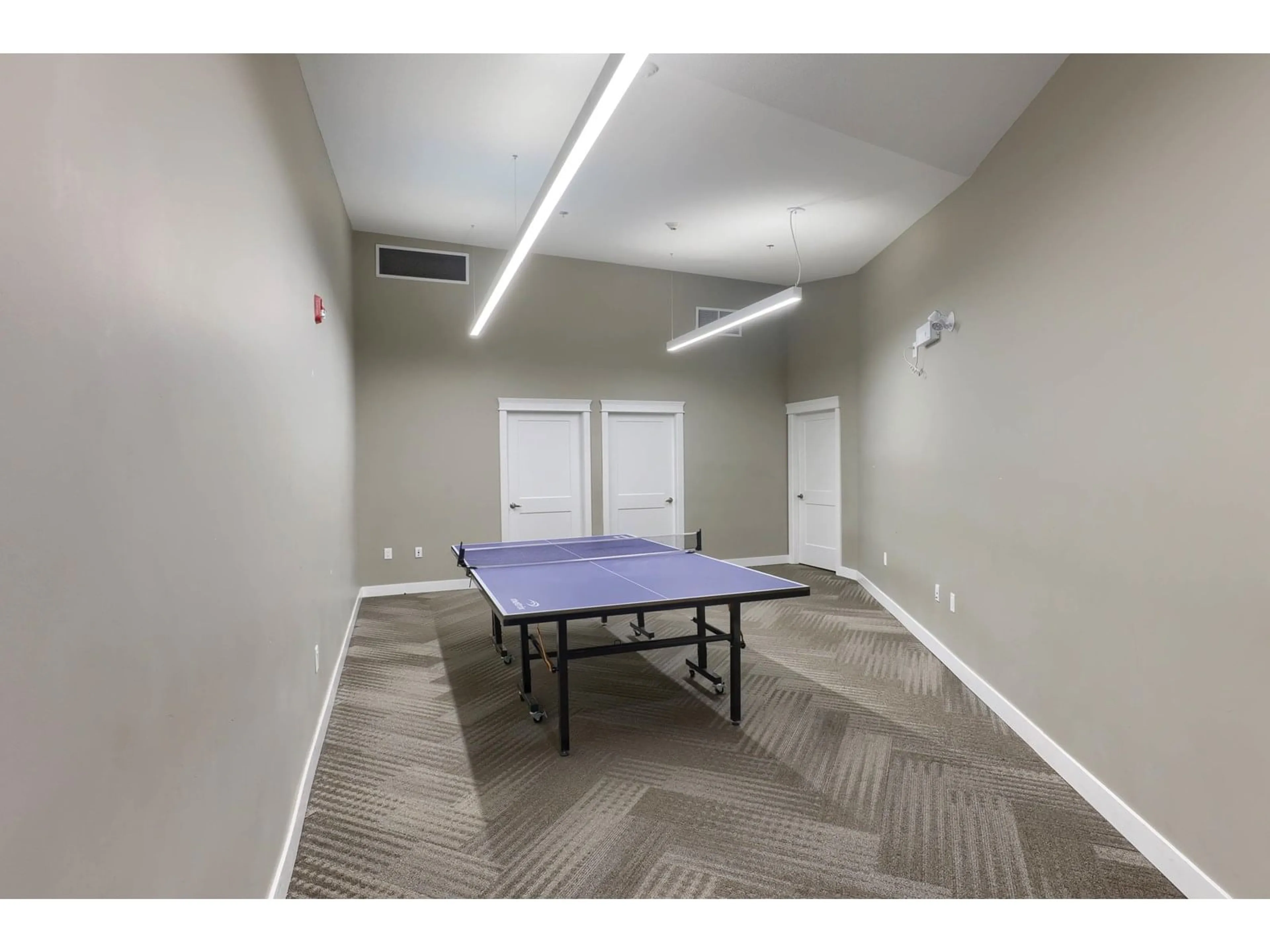 A pic of a room for 325 - 11077 RAVINE, Surrey British Columbia V3T0R7