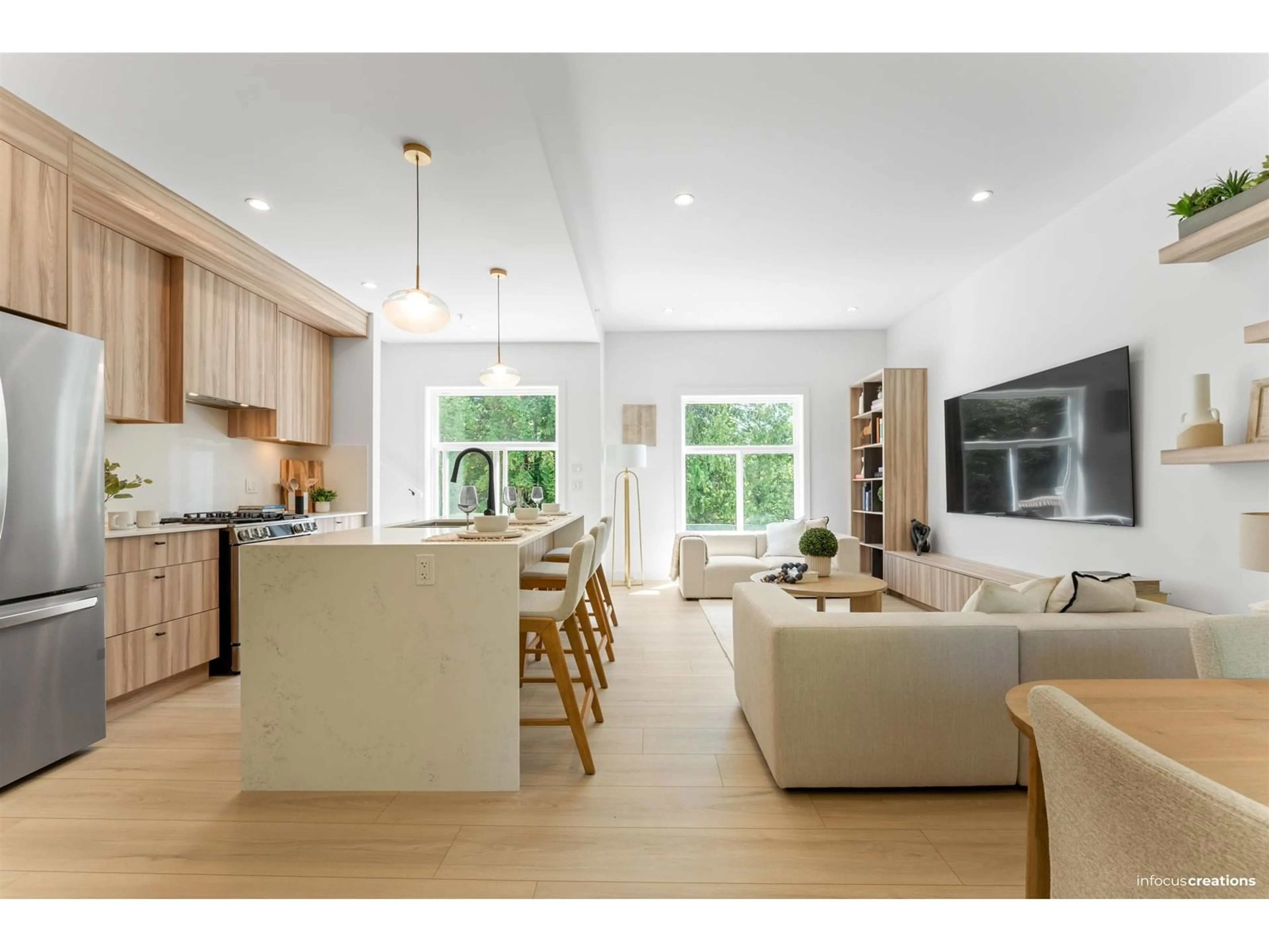 Open concept kitchen, unknown for 4 - 8924 CEDAR, Mission British Columbia V4S1A3