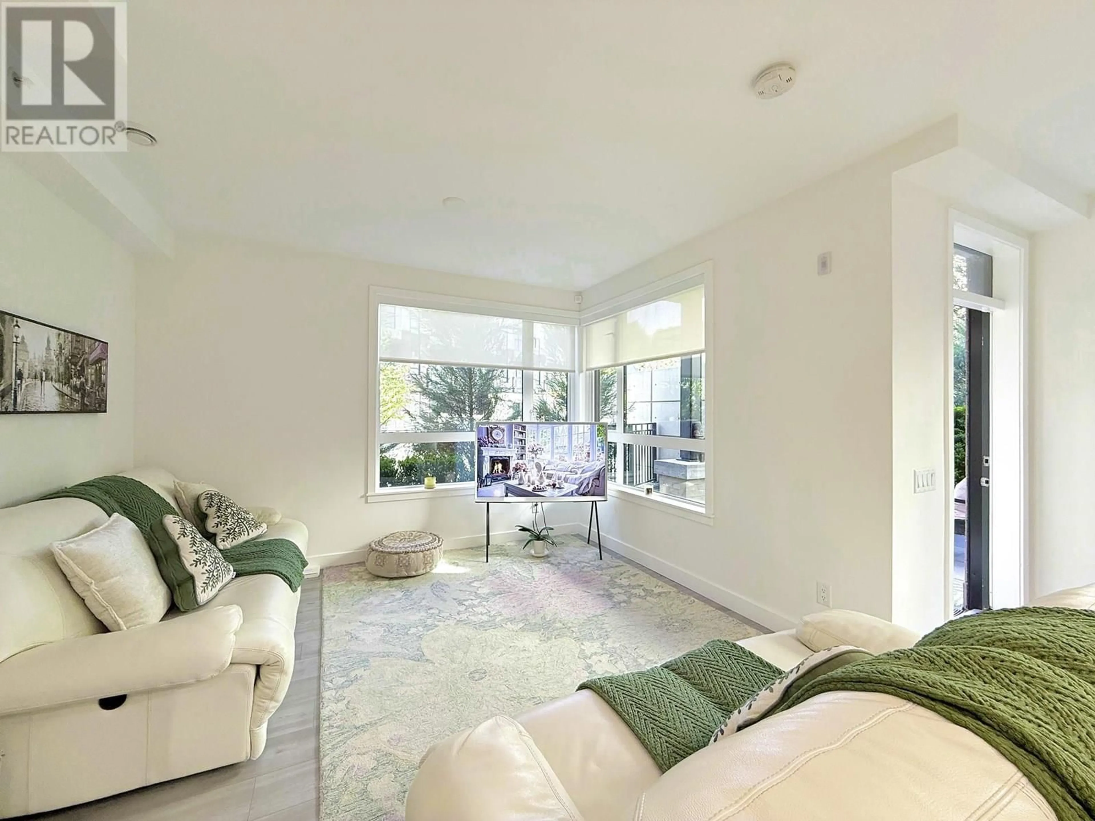 Living room with furniture, unknown for 133 - 2035 GLENAIRE DRIVE, North Vancouver British Columbia V7P1Y2