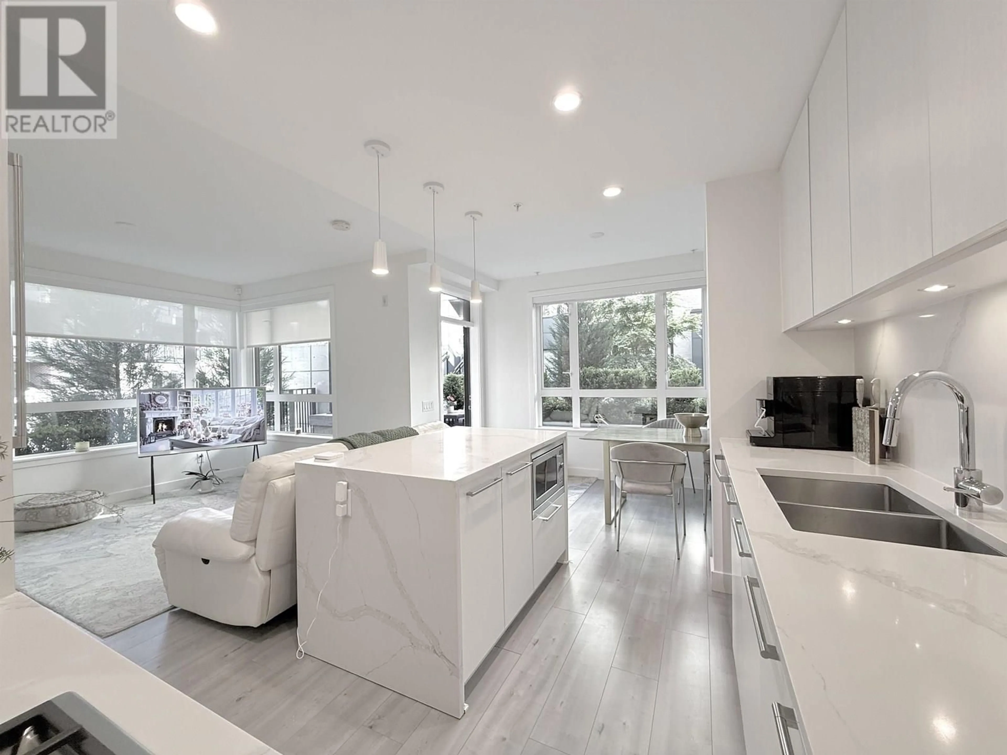 Open concept kitchen, unknown for 133 - 2035 GLENAIRE DRIVE, North Vancouver British Columbia V7P1Y2