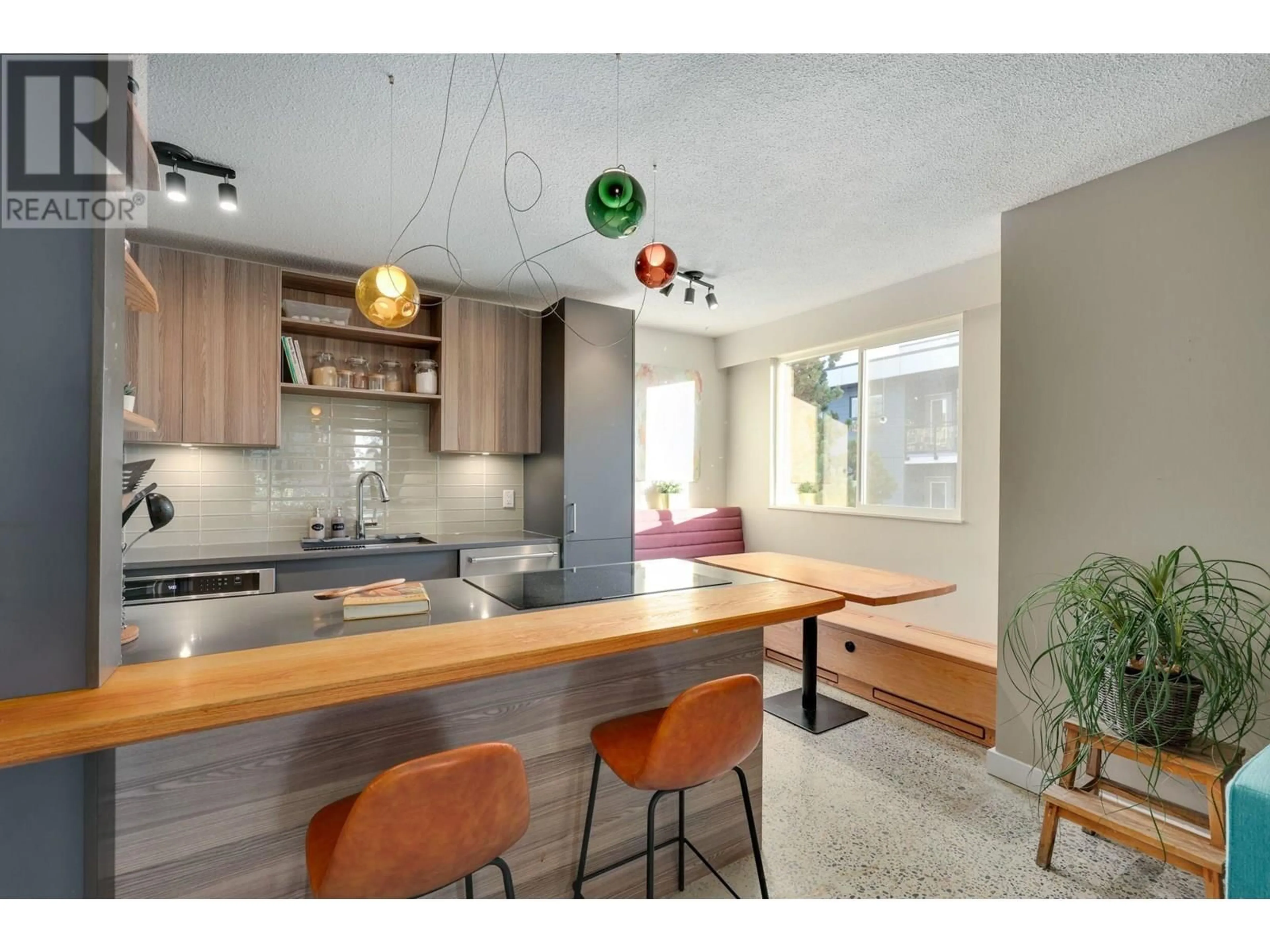 Open concept kitchen, unknown for 104 - 371 ELLESMERE AVENUE, Burnaby British Columbia V5B3T1