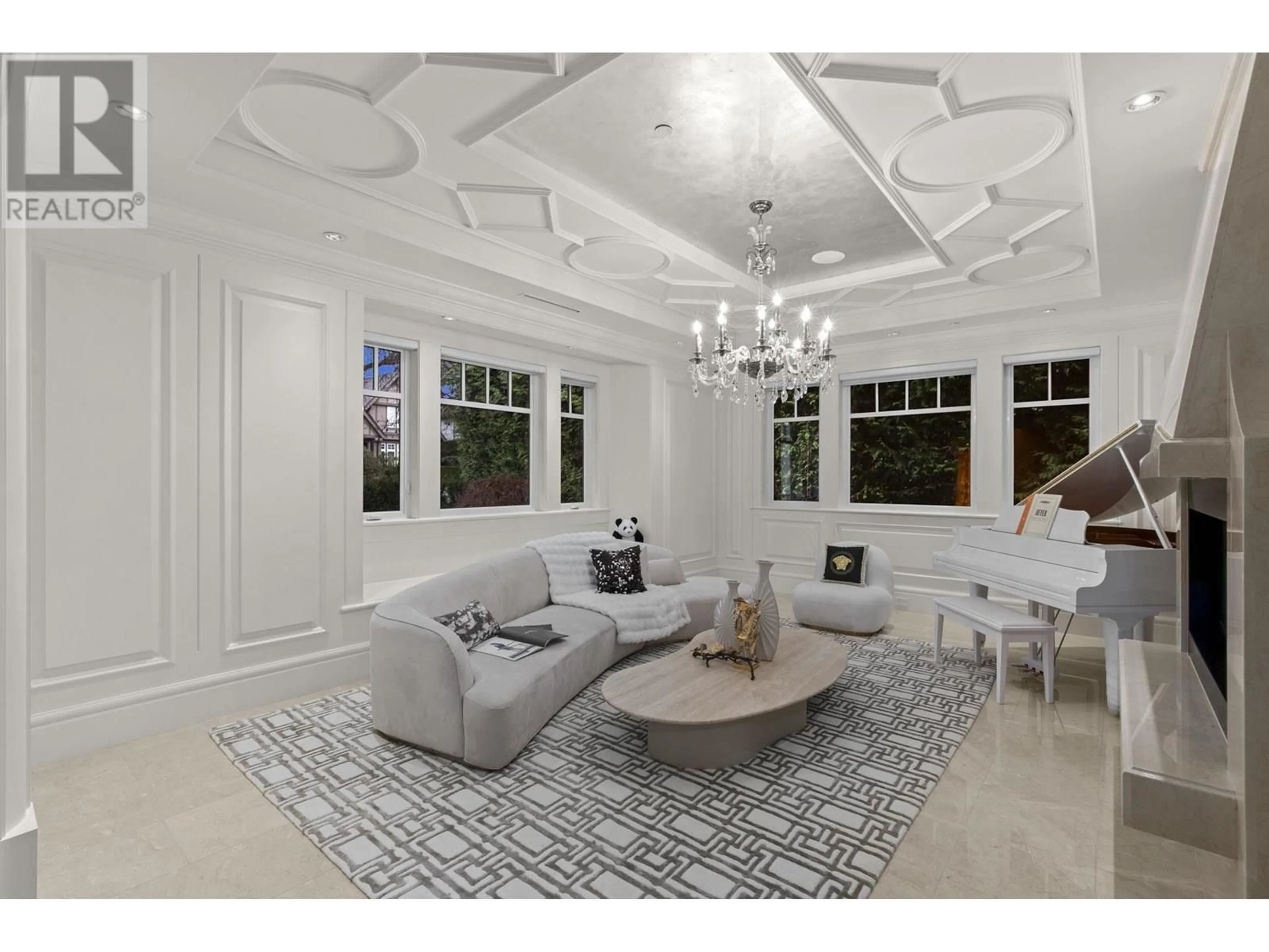 Living room with furniture, ceramic/tile floor for 4311 PINE CRESCENT, Vancouver British Columbia V6J4K9