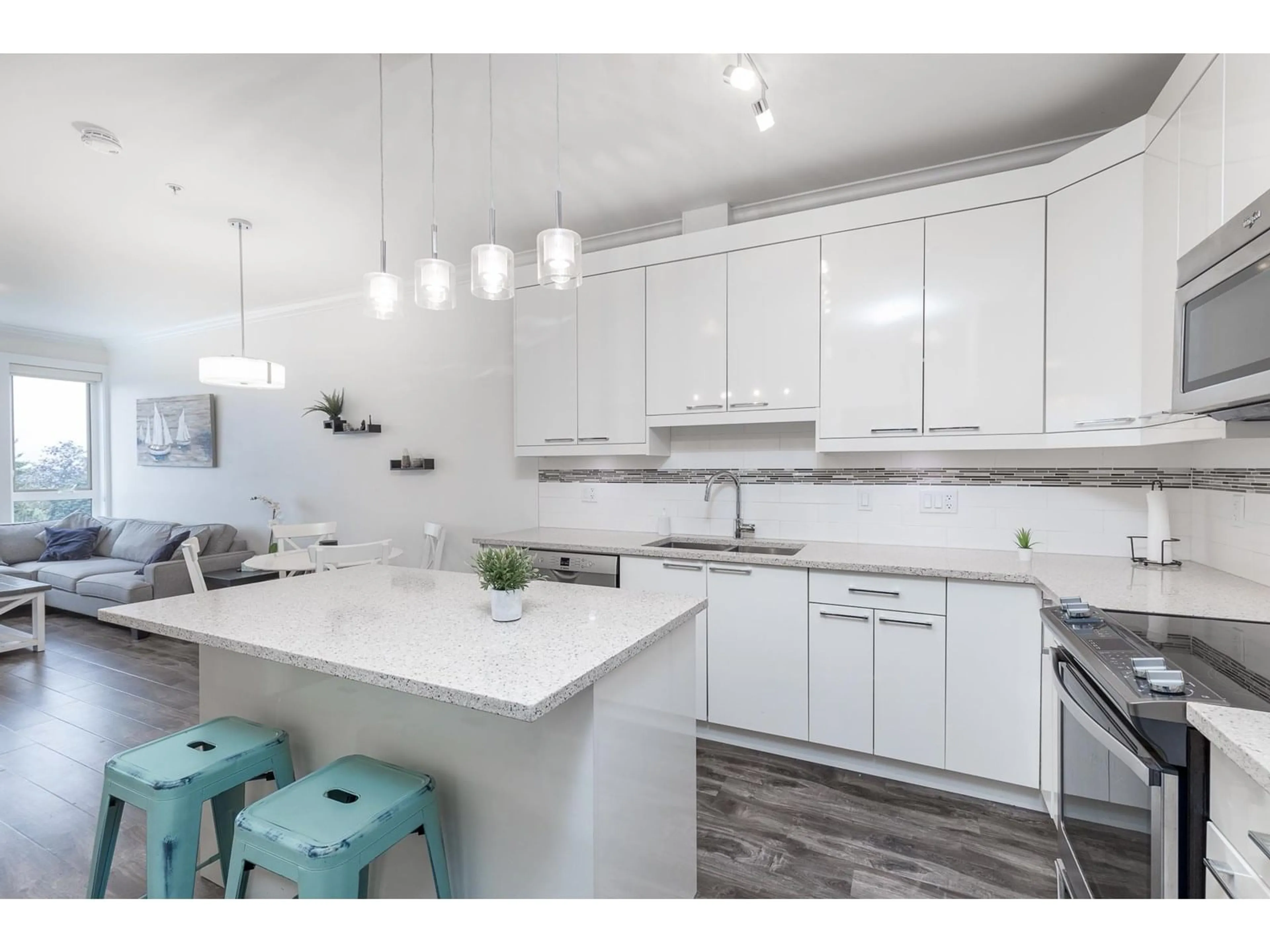 Open concept kitchen, unknown for 508 - 19228 64, Surrey British Columbia V3S7C9