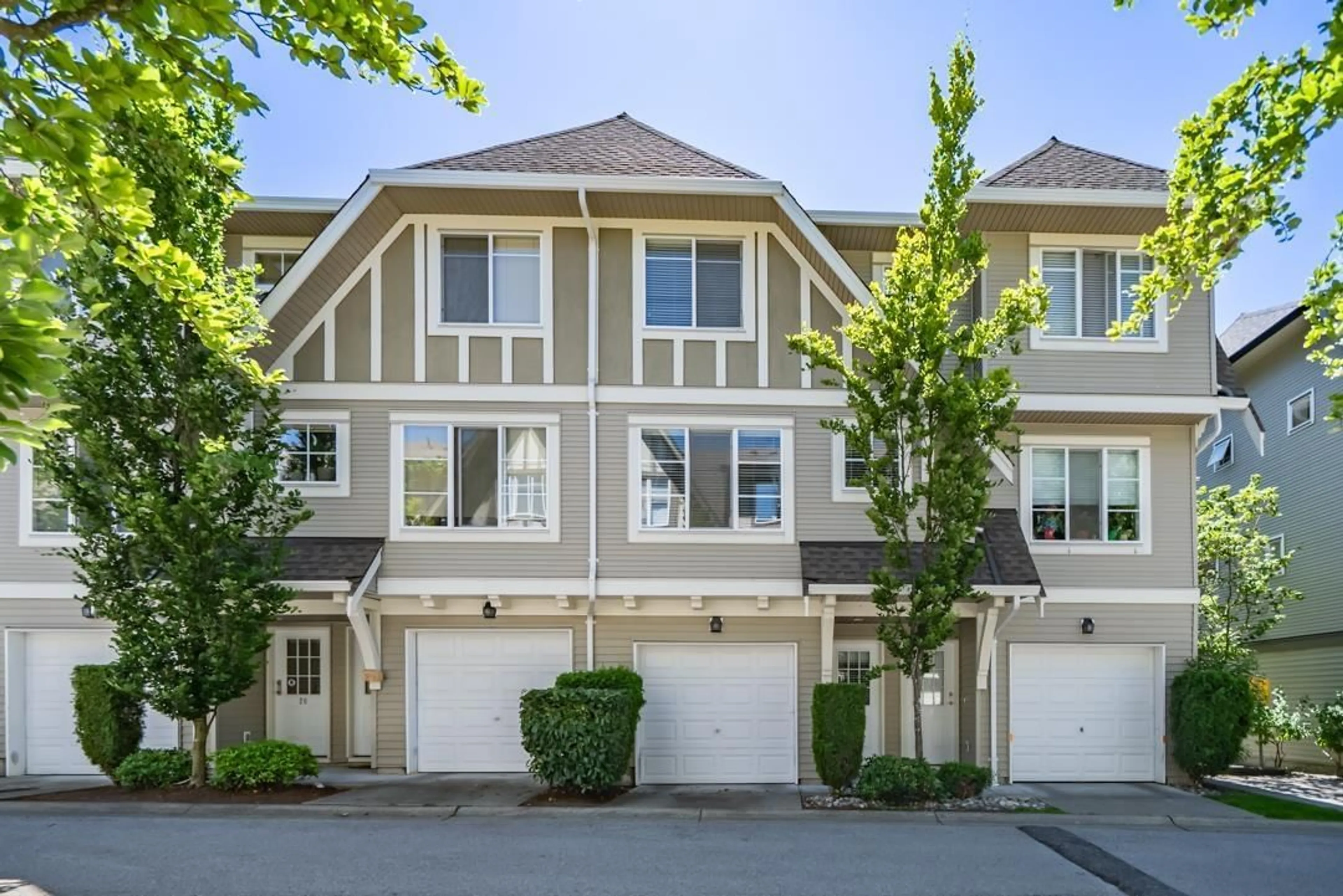 Unknown for 24 - 15175 62A, Surrey British Columbia V3S1X1