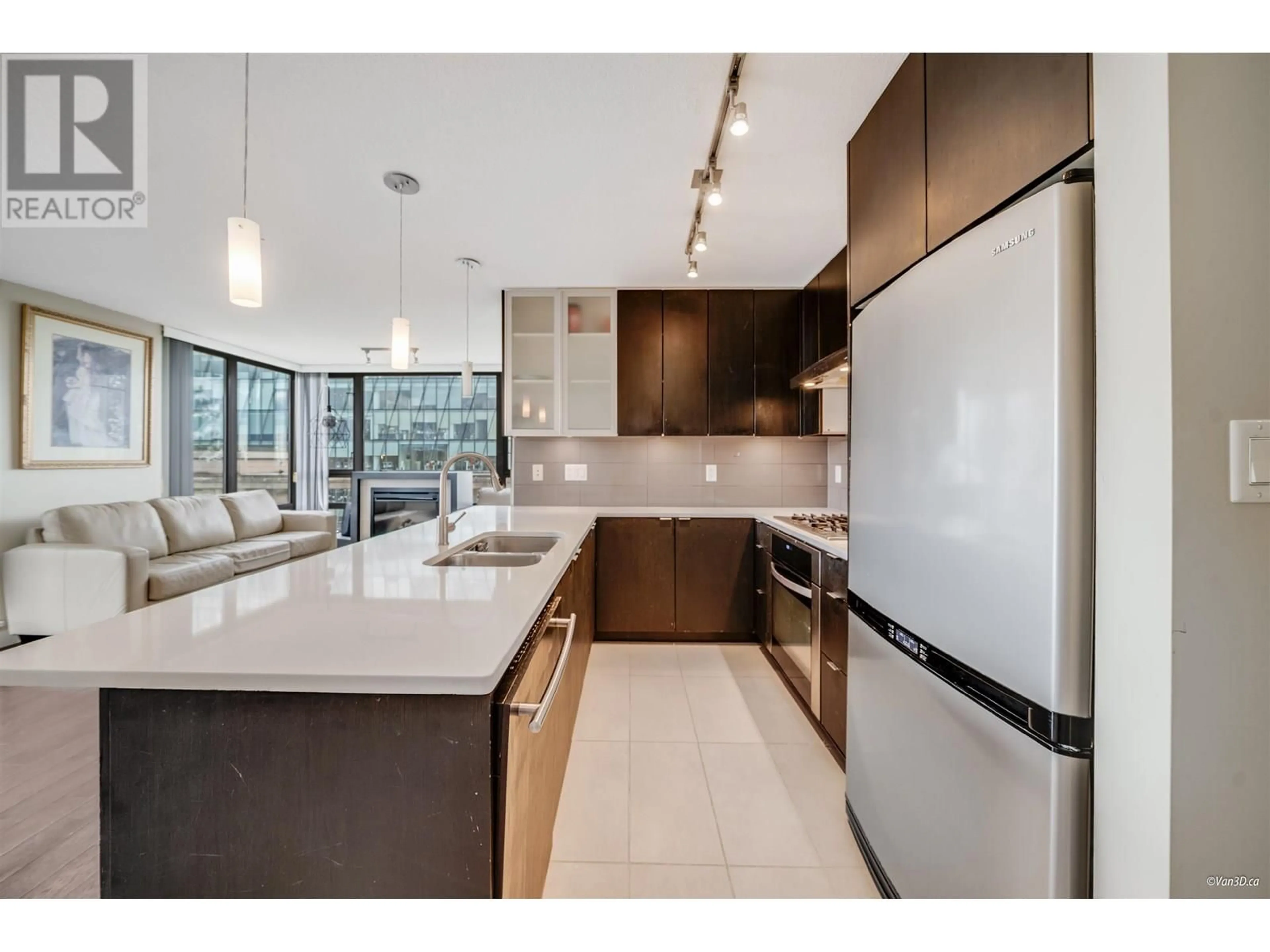 Contemporary kitchen, ceramic/tile floor for 503 - 7328 ARCOLA STREET, Burnaby British Columbia V5E0A7