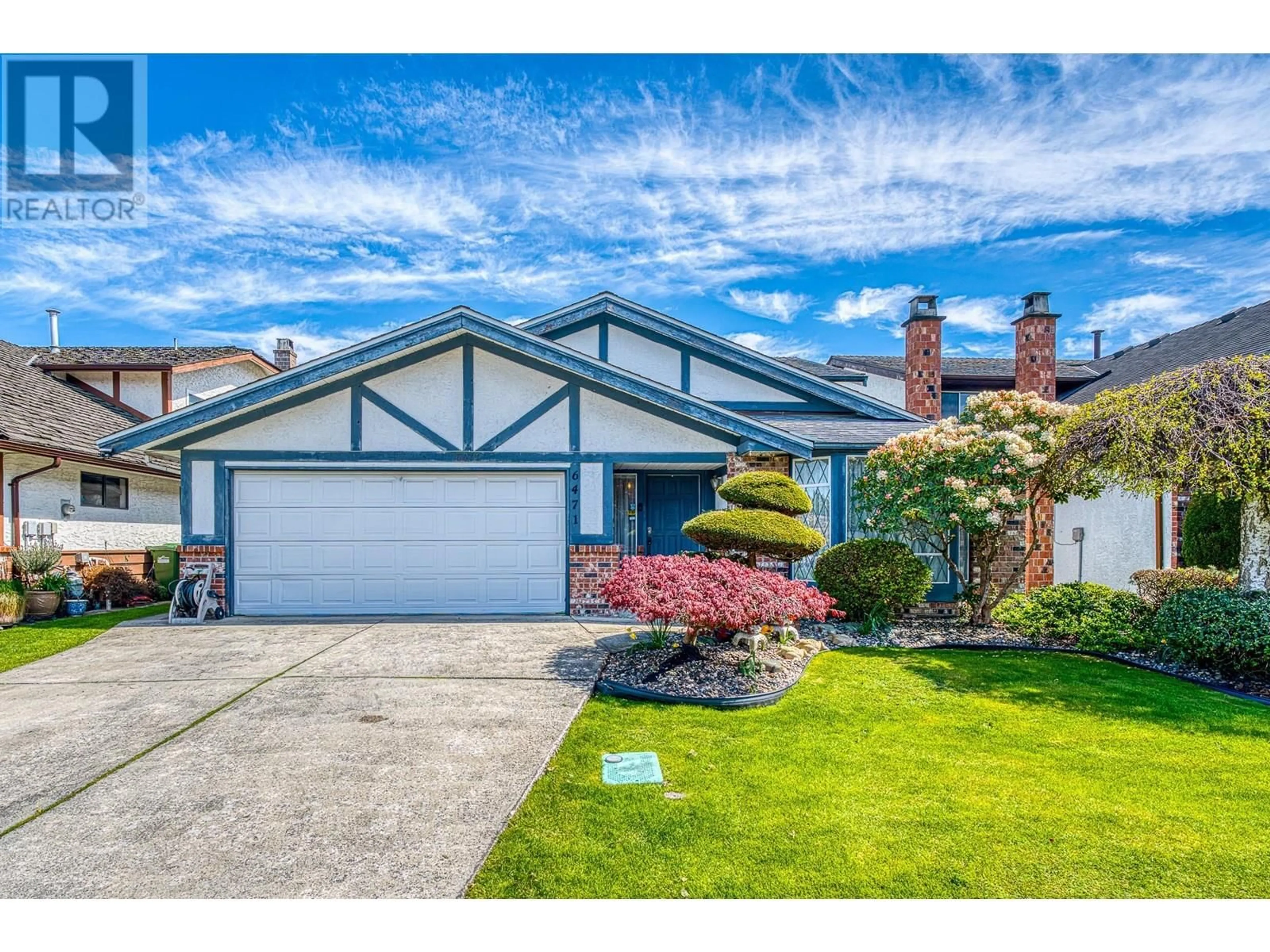 Home with vinyl exterior material, street for 6471 DAKOTA DRIVE, Richmond British Columbia V7C4X5