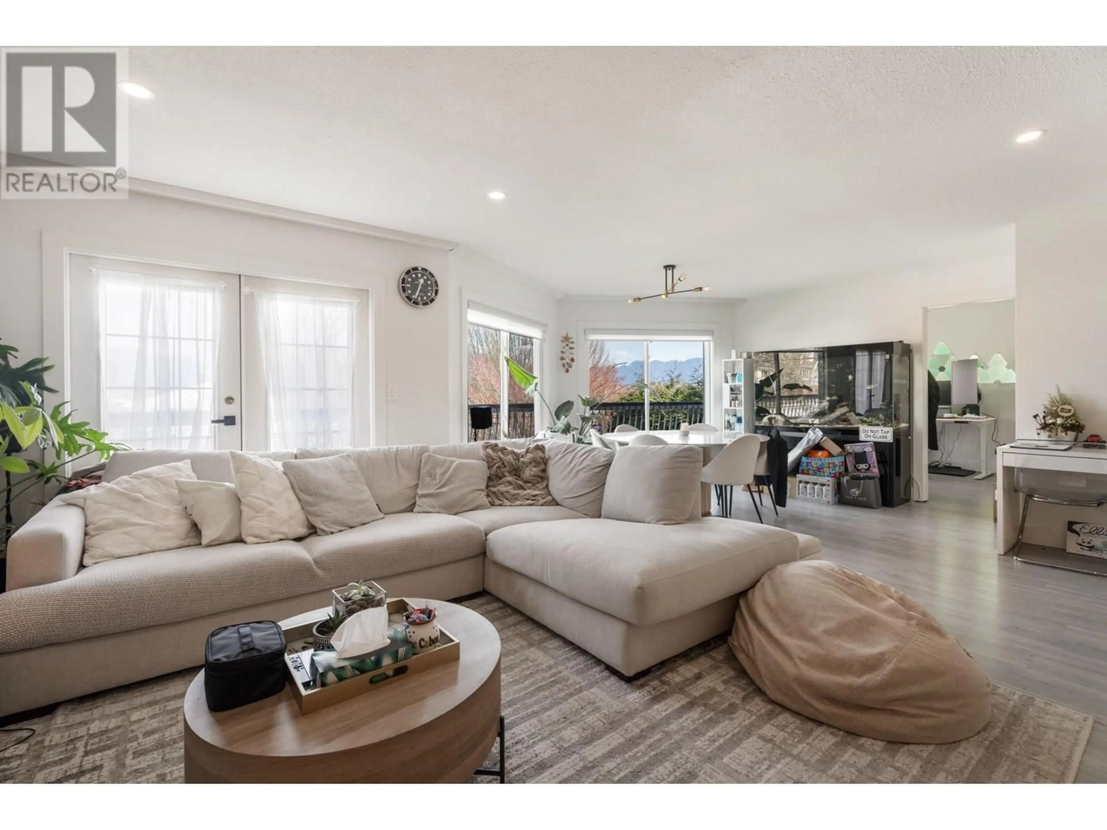 Living room with furniture, unknown for 4346 DUNDAS STREET, Burnaby British Columbia V5C1B3