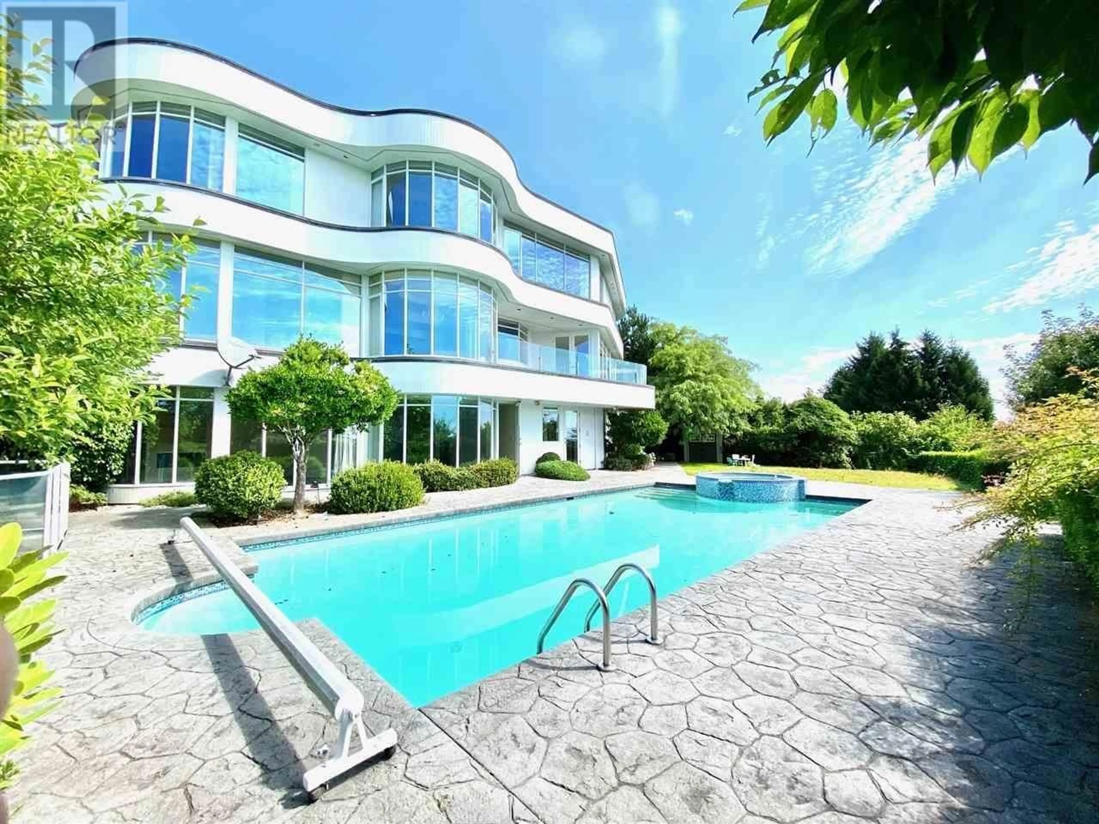 Pool for 1488 CHARTWELL DRIVE, West Vancouver British Columbia V7S2S1