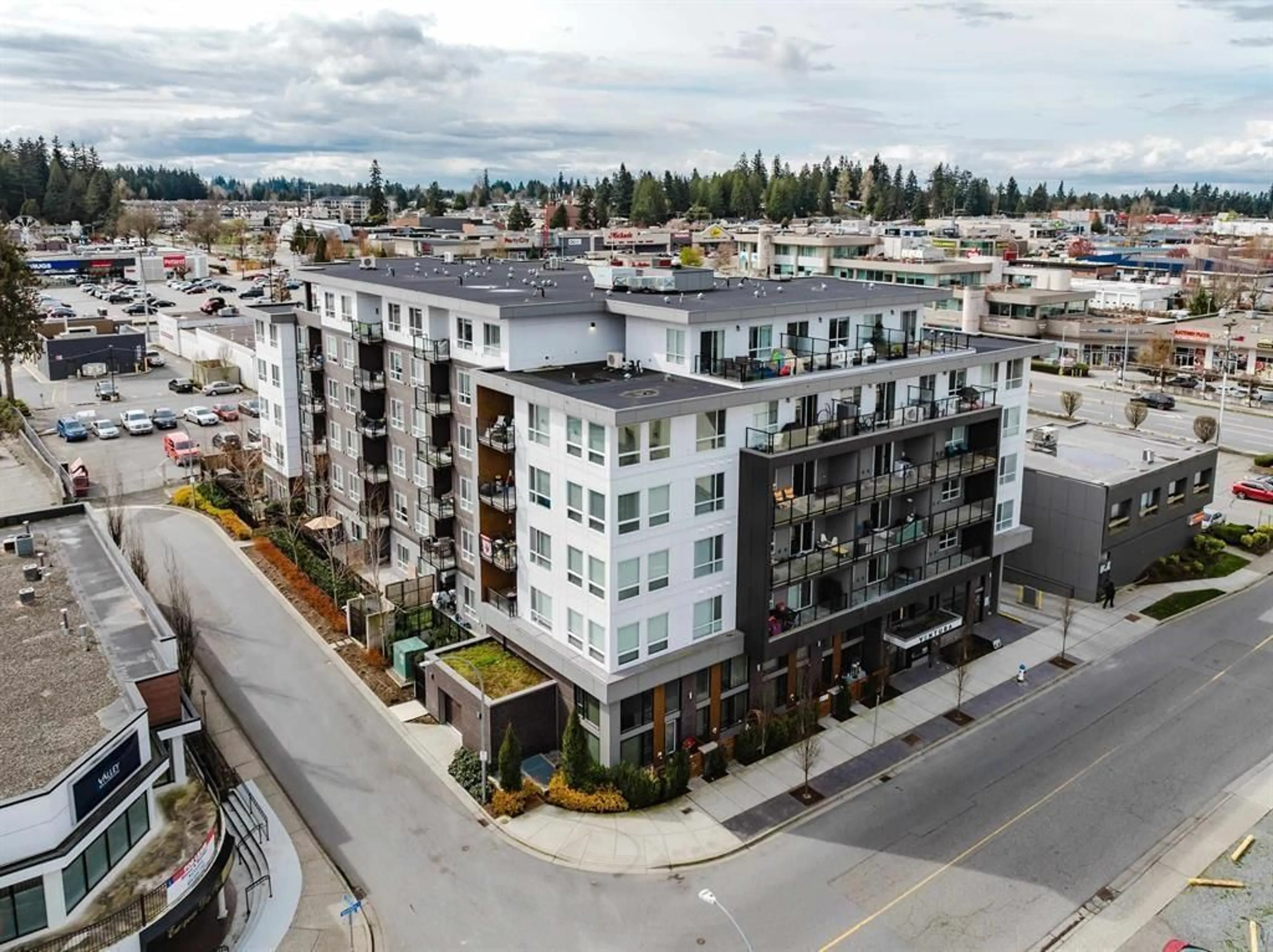 A pic from outside/outdoor area/front of a property/back of a property/a pic from drone, city buildings view from balcony for 503 - 32838 VENTURA, Abbotsford British Columbia V2S0M5