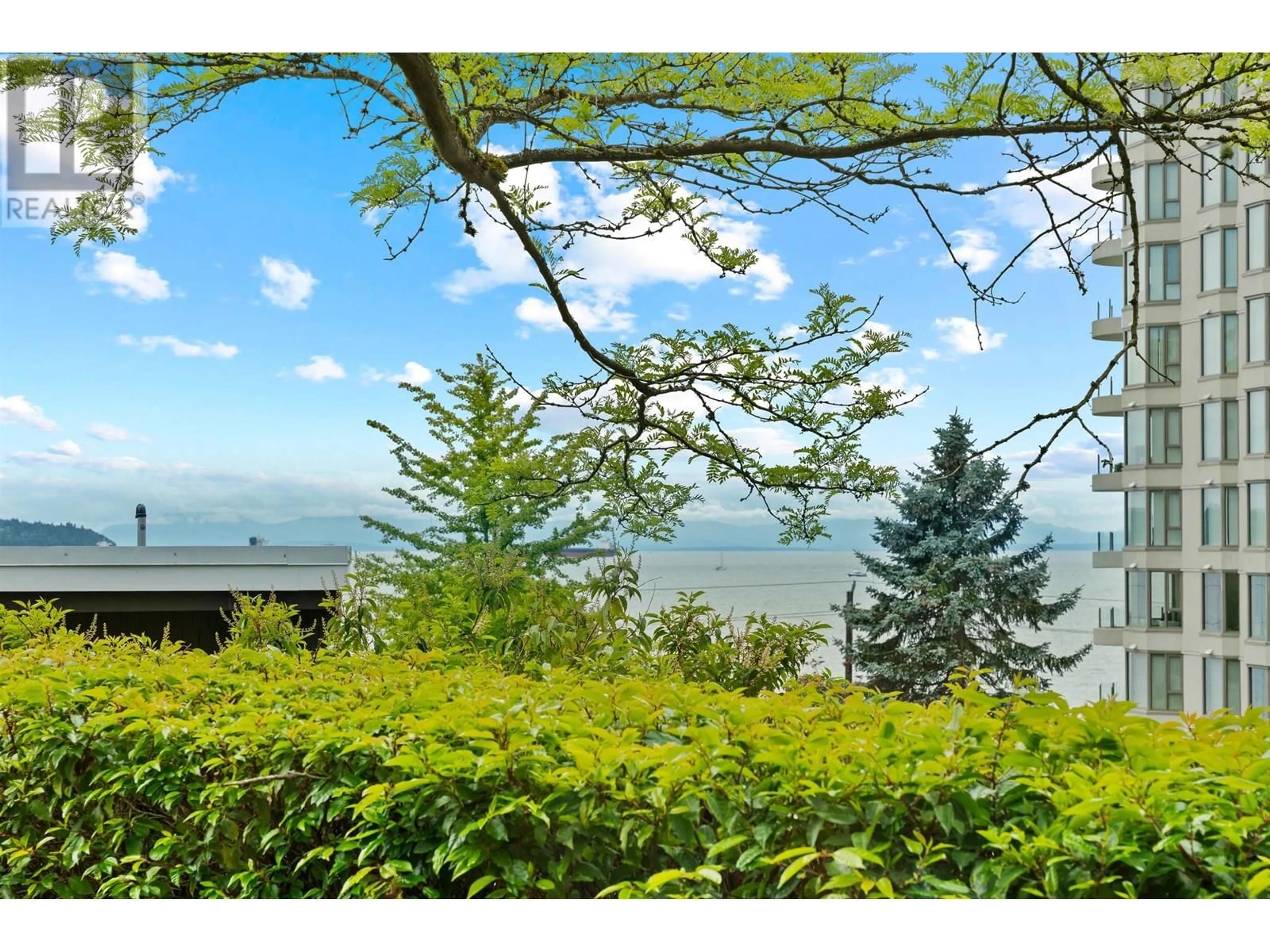 A pic from outside/outdoor area/front of a property/back of a property/a pic from drone, water/lake/river/ocean view for 105 - 2242 MARINE DRIVE, West Vancouver British Columbia V7V1K4