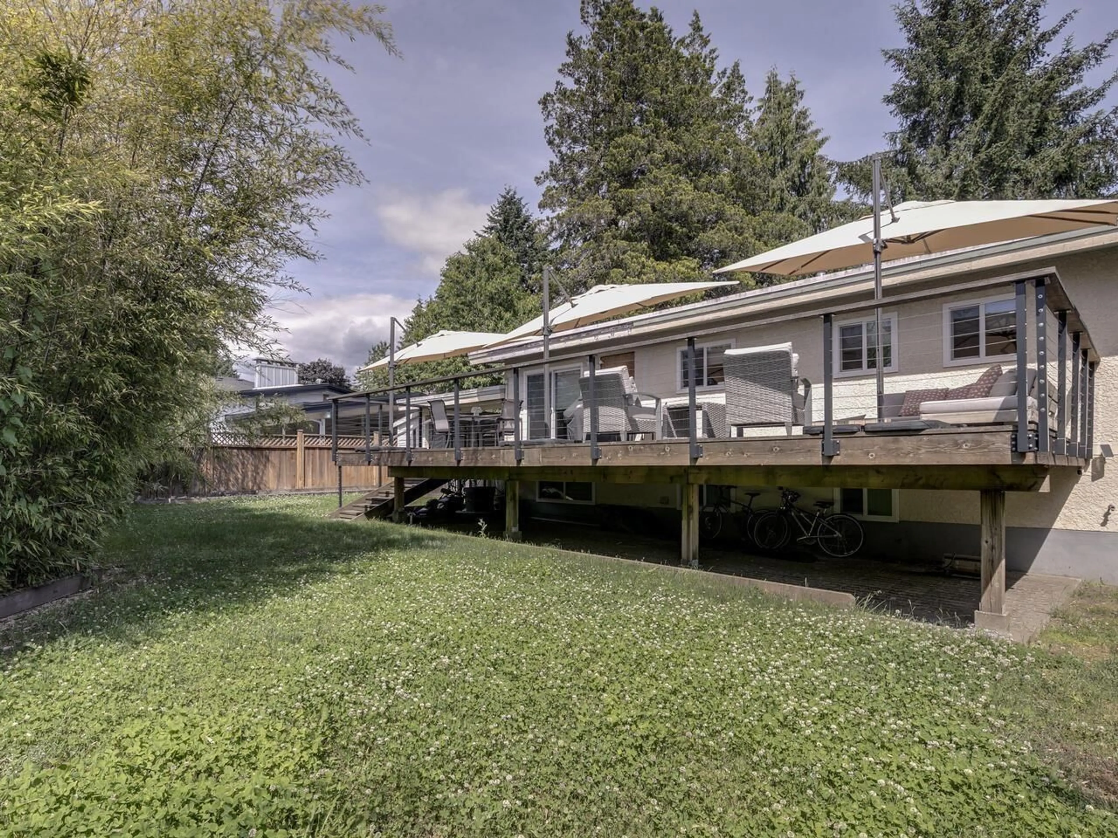 Patio, unknown for 7497 COTTONWOOD, Mission British Columbia V2V3G1