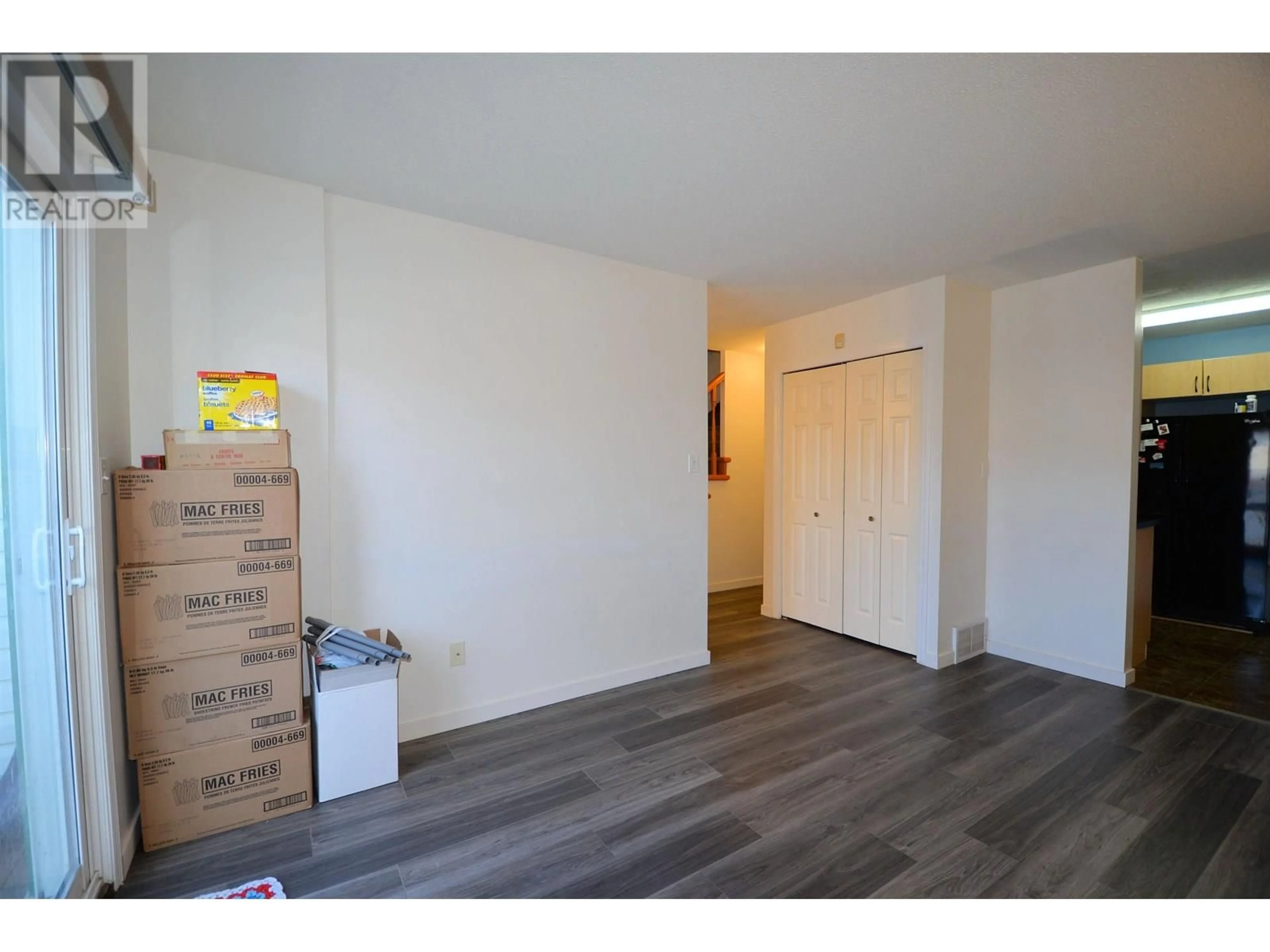 A pic of a room for 213 - 1601 INGLEDEW STREET, Prince George British Columbia V2L1K6