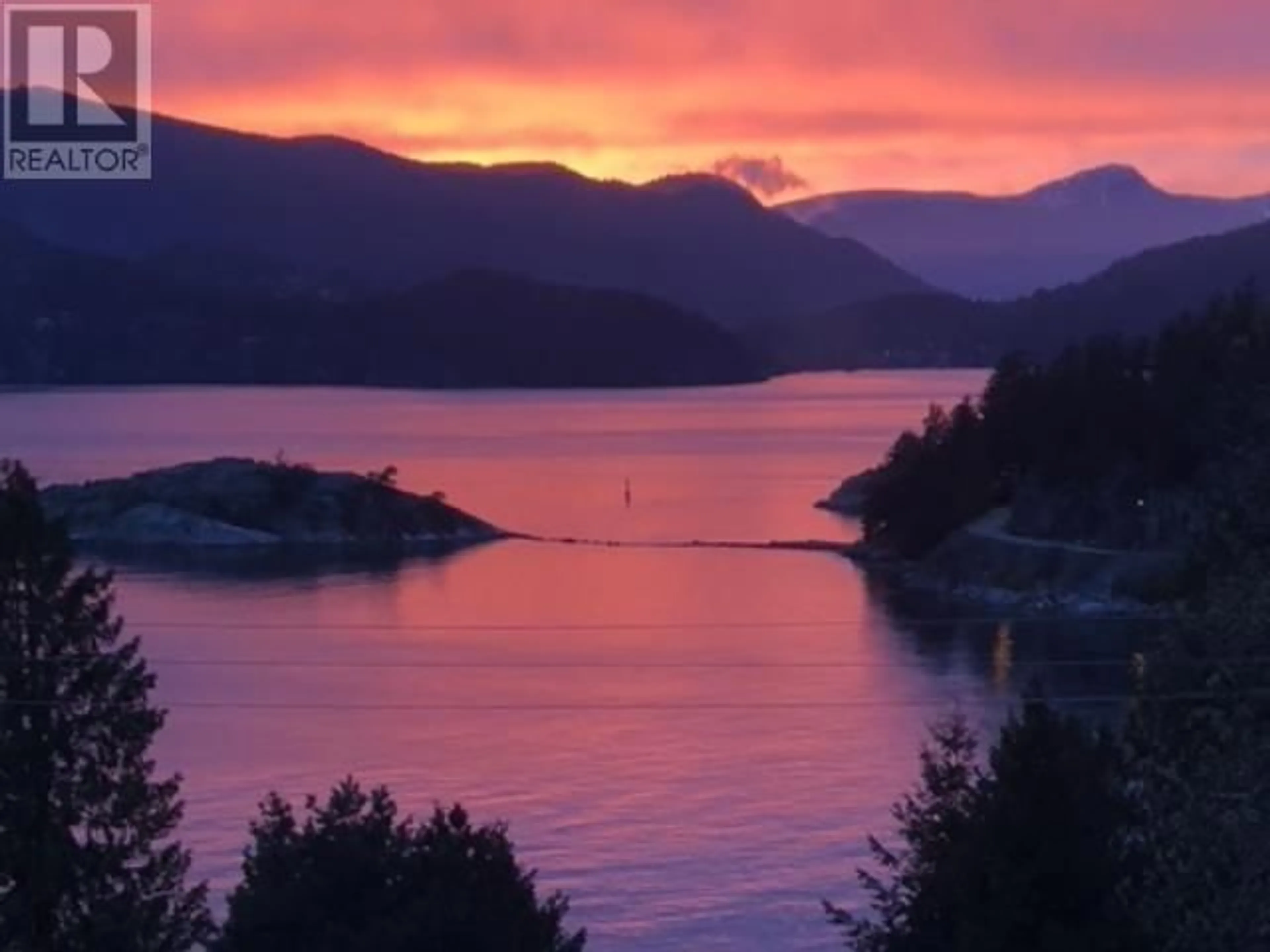 Blurry image for 6236 WELLINGTON AVENUE, West Vancouver British Columbia V7W2H4