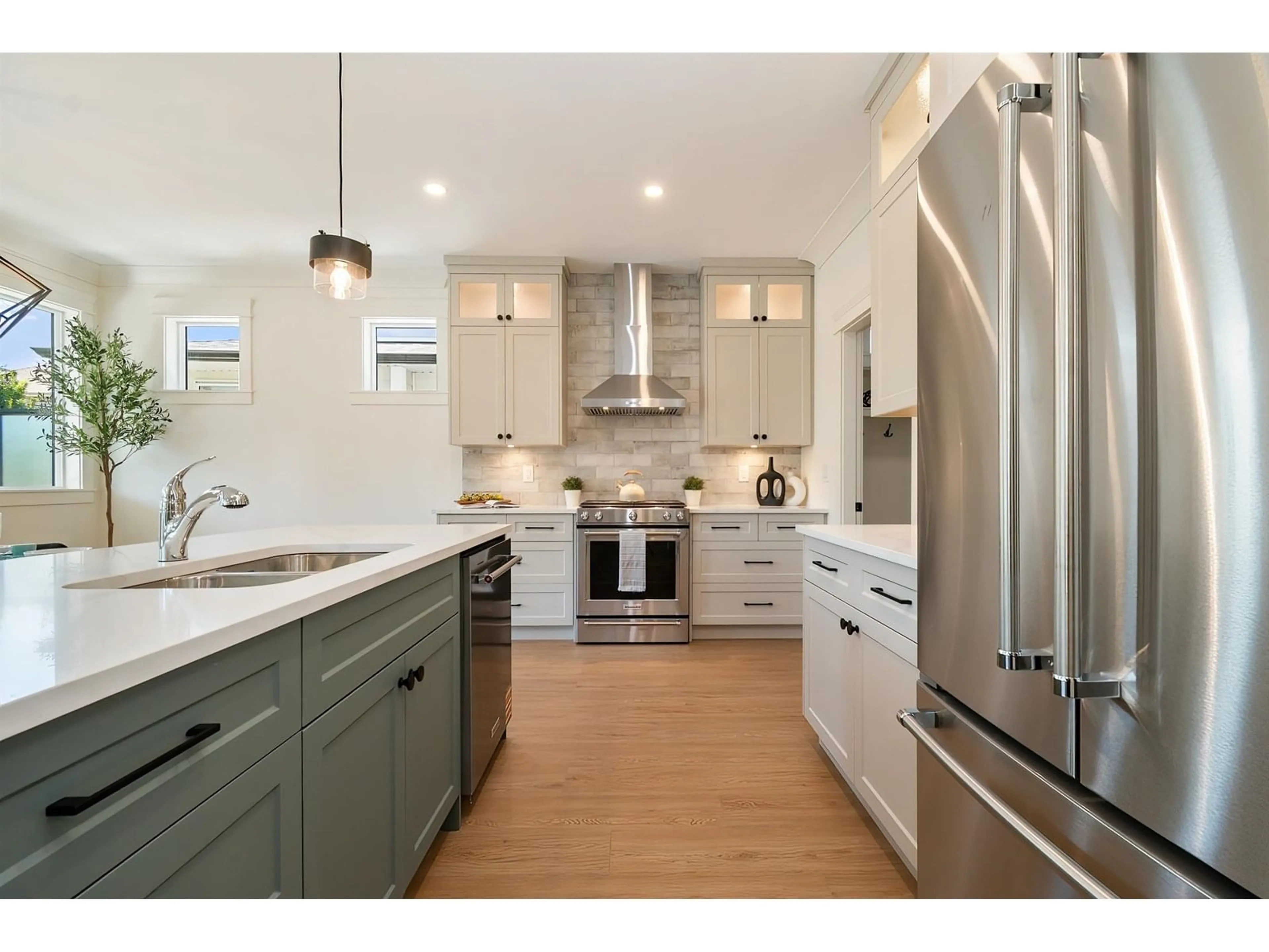 Open concept kitchen, unknown for 45460 WELLS ROAD, Chilliwack British Columbia V2R1H3