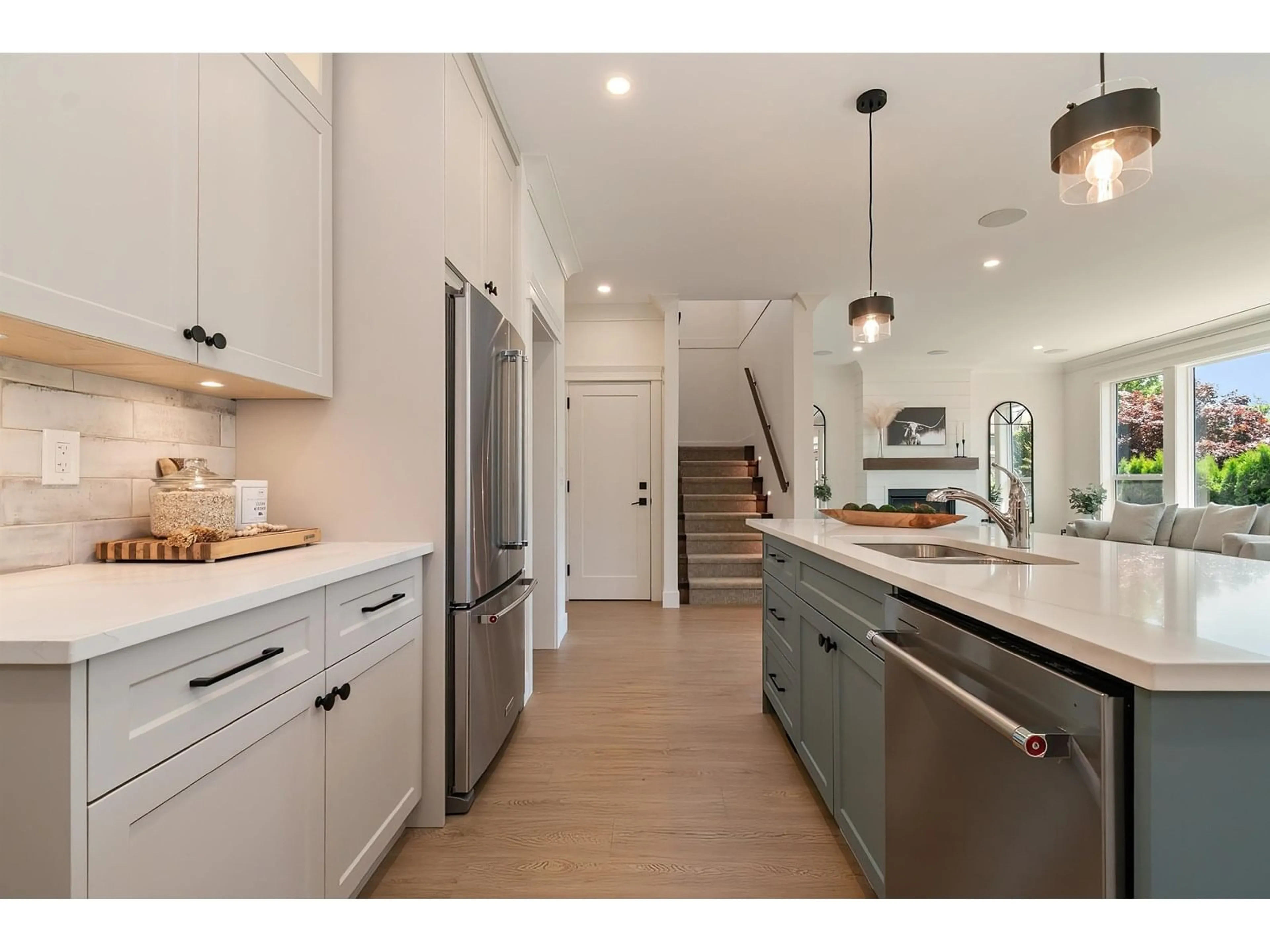 Open concept kitchen, unknown for 45460 WELLS ROAD, Chilliwack British Columbia V2R1H3