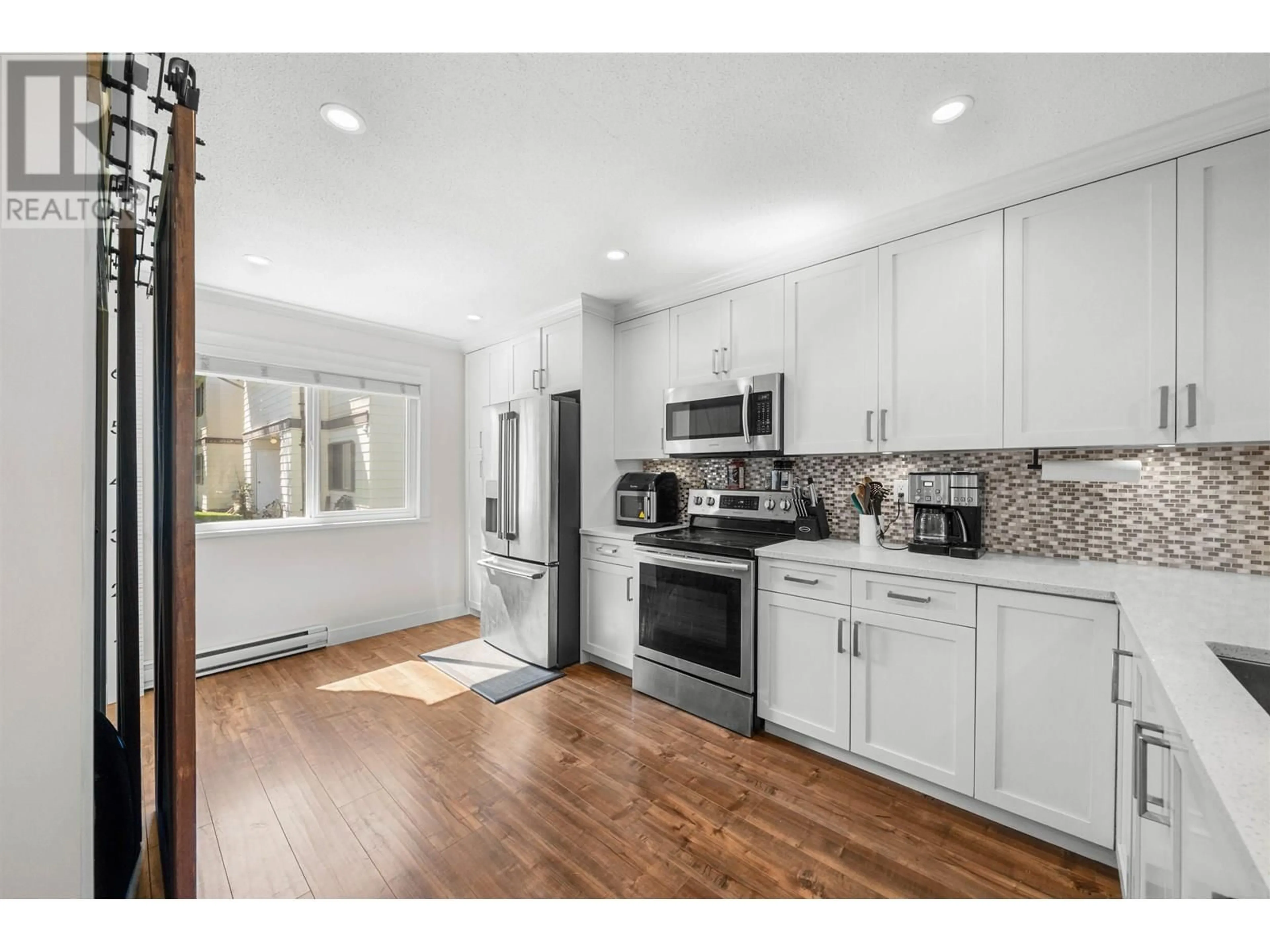 Open concept kitchen, unknown for 42 - 4800 TRIMARAN DRIVE, Richmond British Columbia V7E4Y7