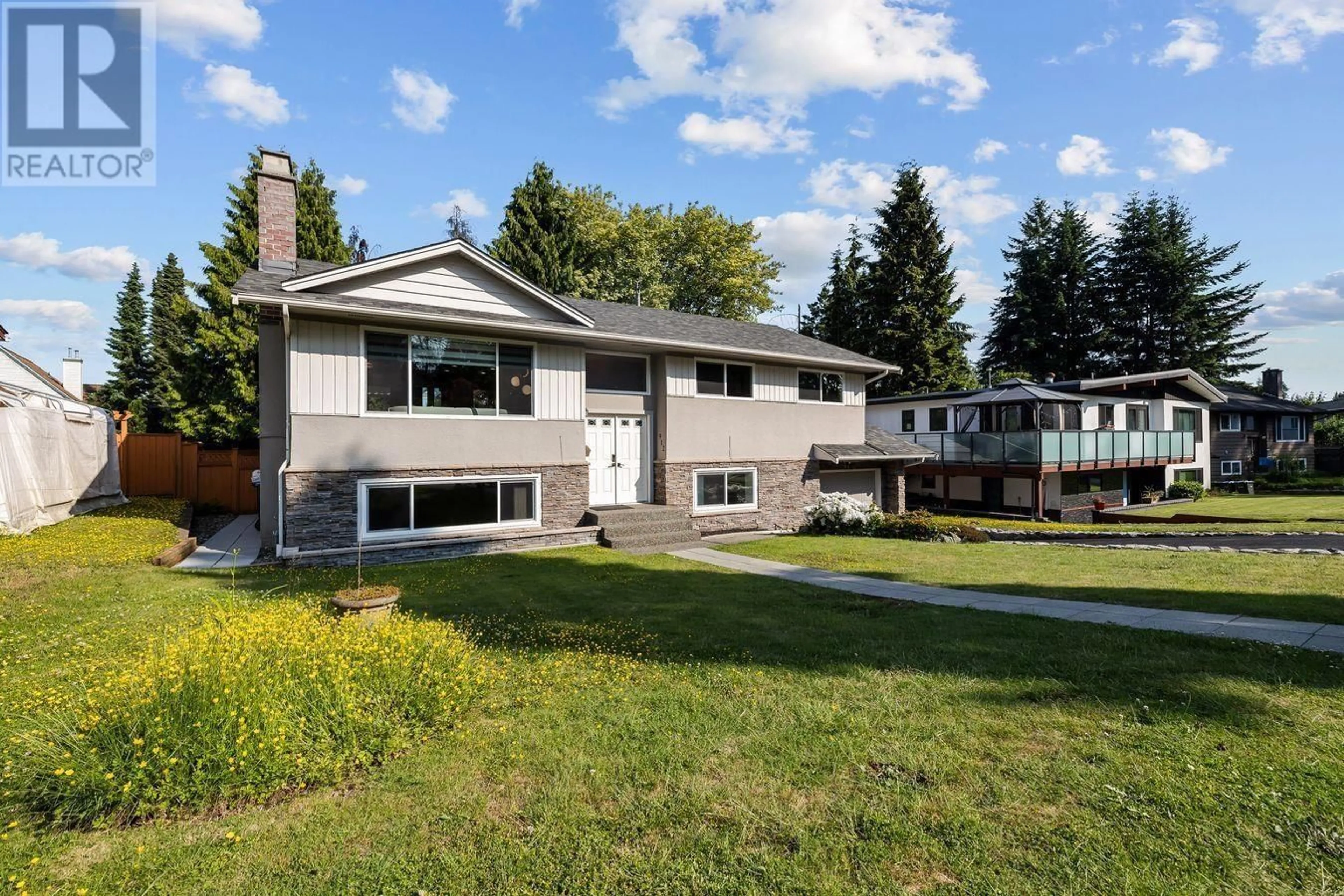 Home with vinyl exterior material, unknown for 912 SEACREST COURT, Port Moody British Columbia V3H1K5